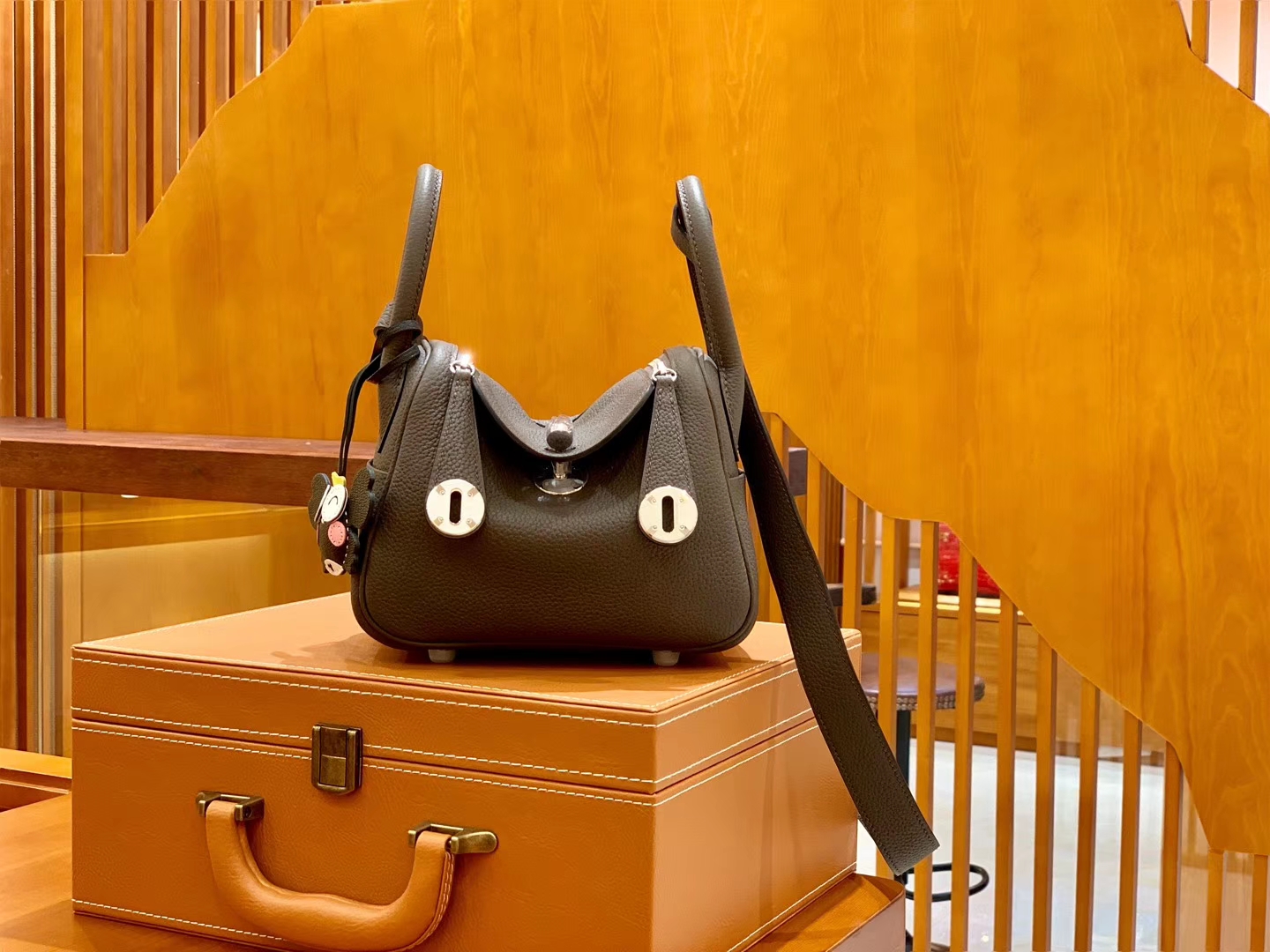 Hermès（爱马仕）Mini Lindy 18cm 锡器灰 银扣 德国进口Togo牛皮 全手工缝制