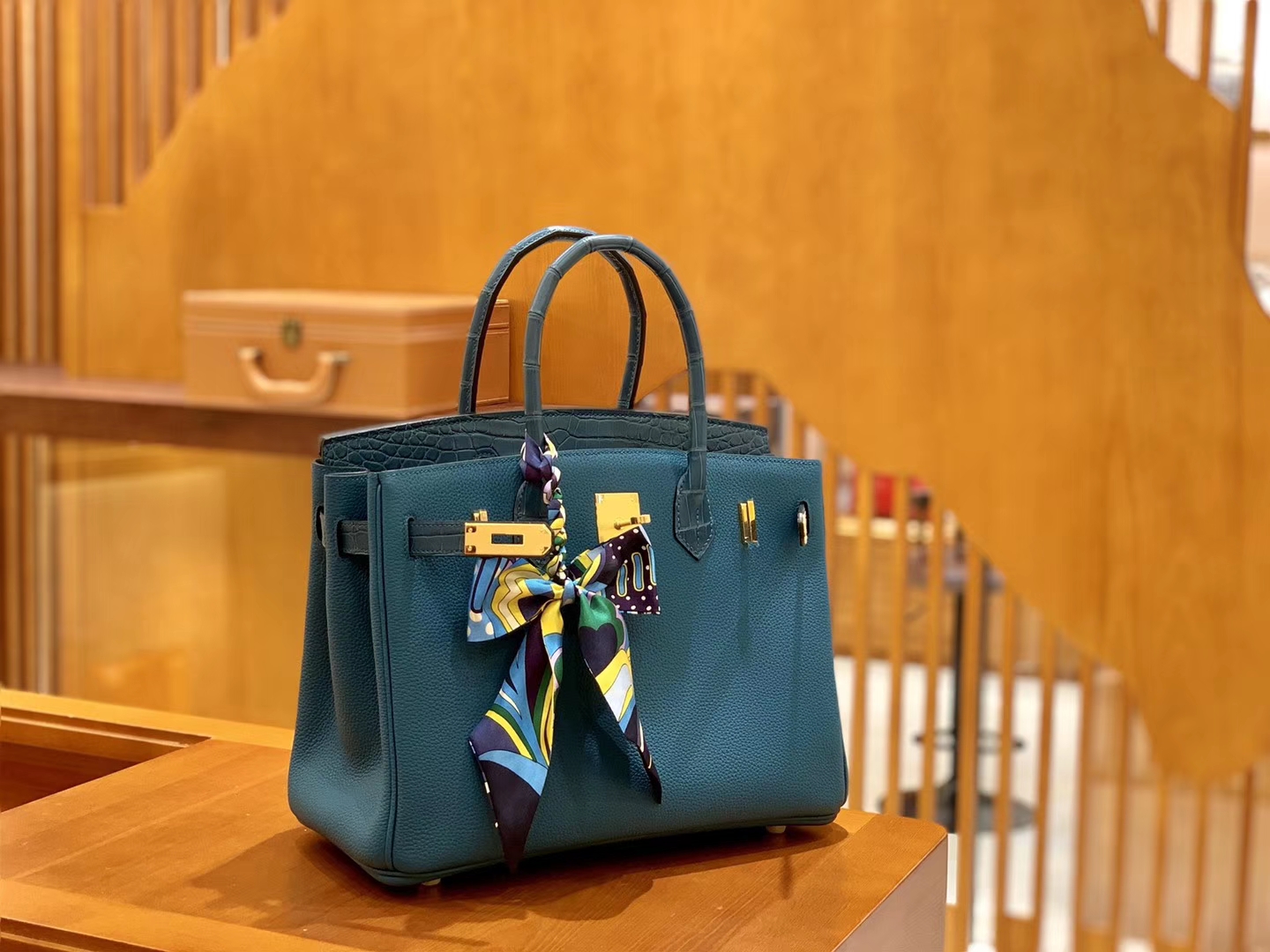 Hermès（爱马仕）Birkin 铂金包 祖母蓝 Touch 牛皮拼鳄鱼皮 金扣 25cm