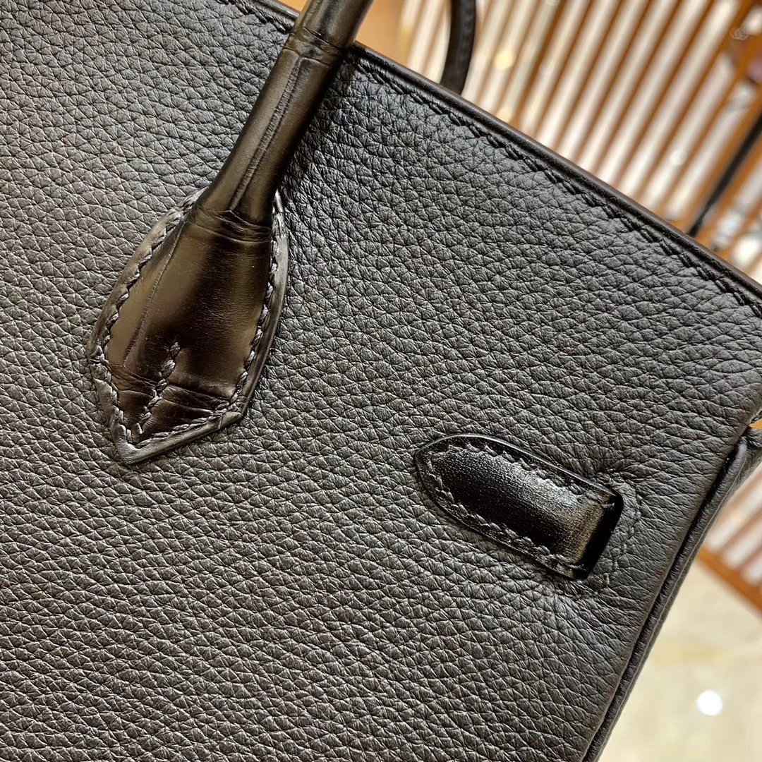 Hermès（爱马仕）Birkin 铂金包 经典黑 拼 祖母绿 Touch 牛皮拼鳄鱼皮 金扣 25cm