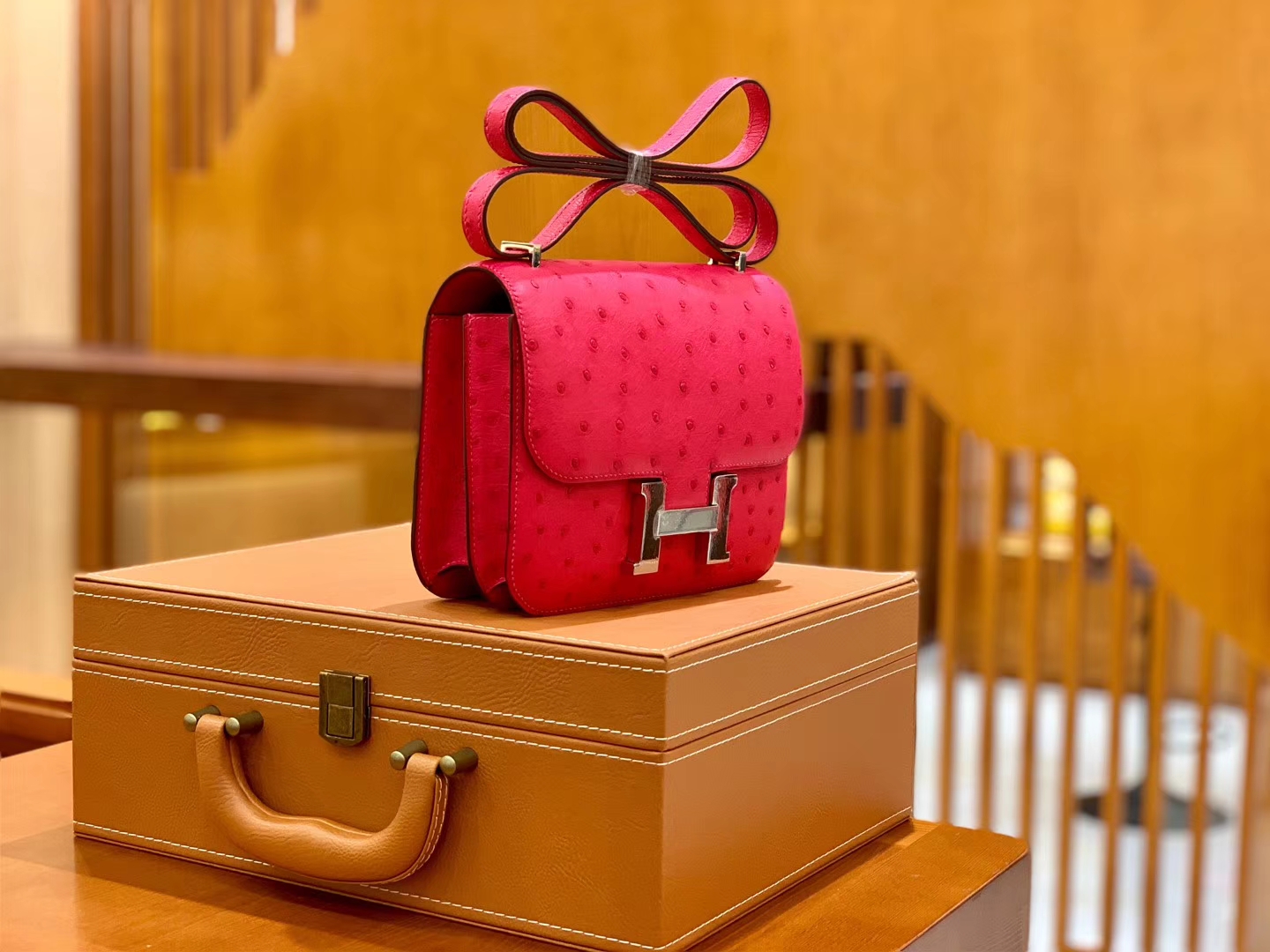 Hermès（爱马仕）Constance 18cm 糖果粉 玫红色 银扣 南非进口KK鸵鸟 全手工缝制