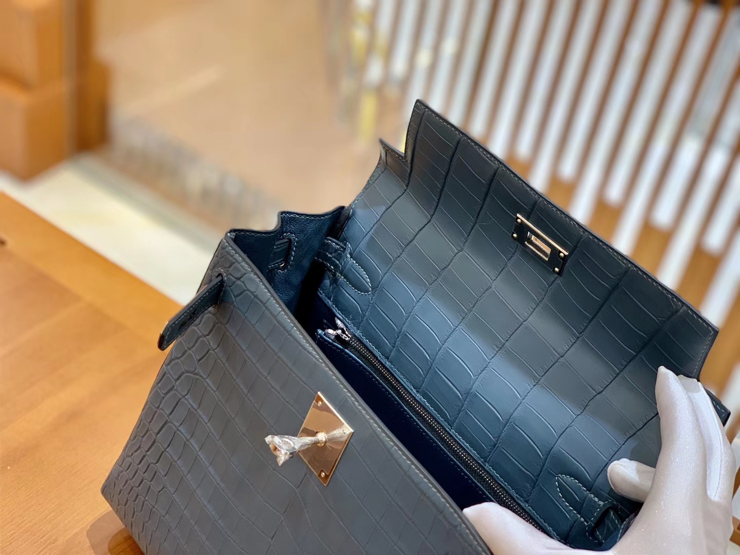 Hermès（爱马仕）Kelly 28cm 雾霾蓝 银扣 进口 哑光尼罗鳄鱼皮 全手工缝制