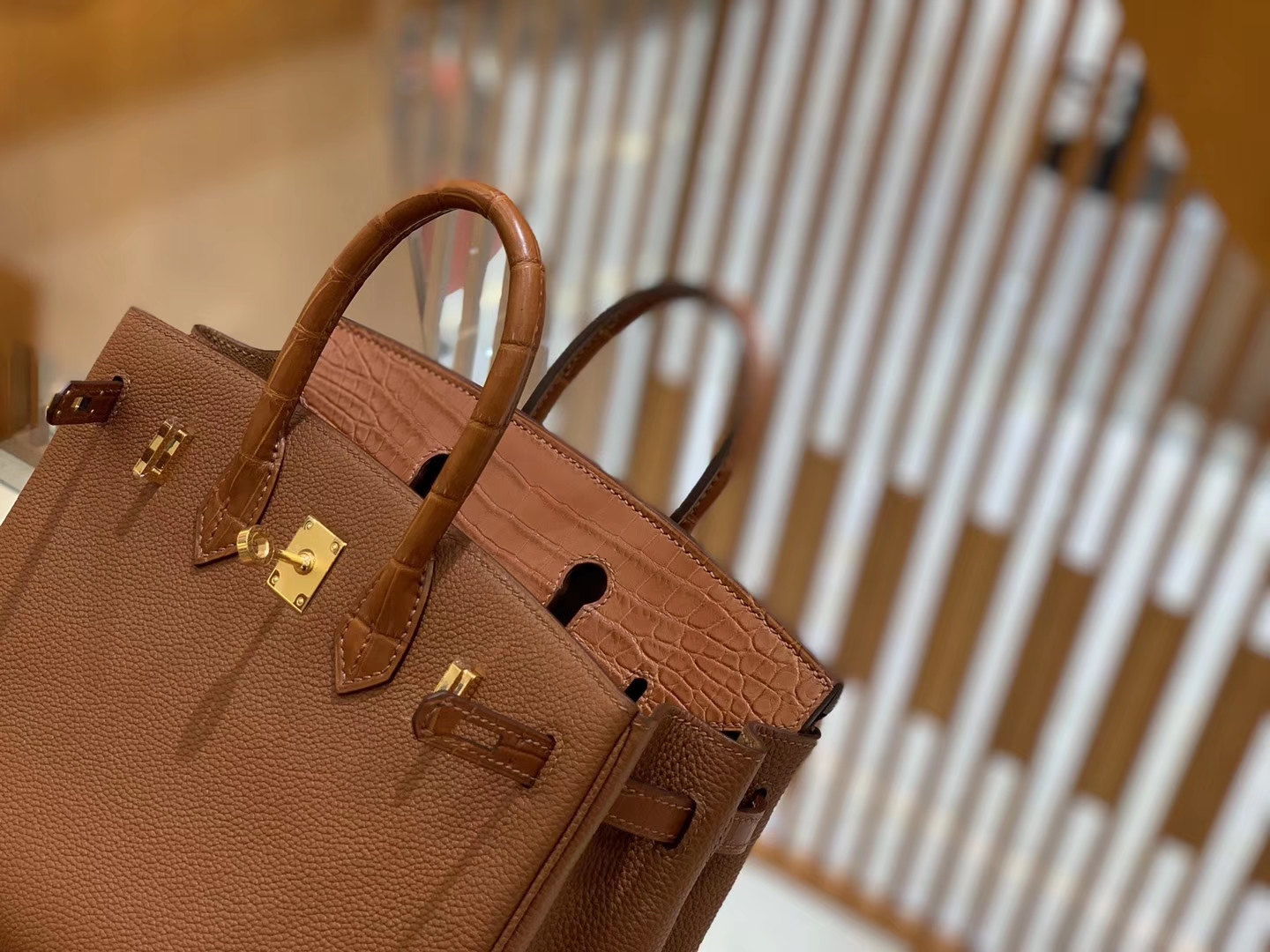 Hermès（爱马仕）Birkin 25cm 焦糖 金扣 哑光鳄鱼皮 拼小牛皮 新货