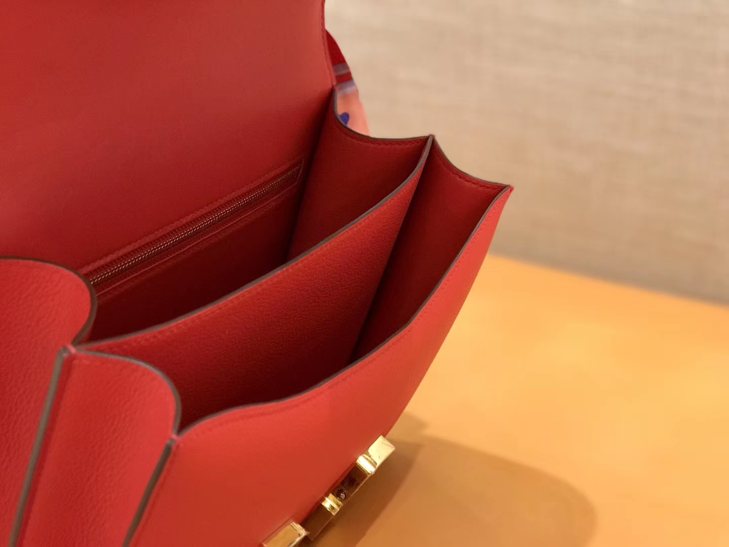 Hermès（爱马仕）康斯坦 Constance 空姐包 番茄红 德国进口牛皮 全手工缝制 金扣 24cm