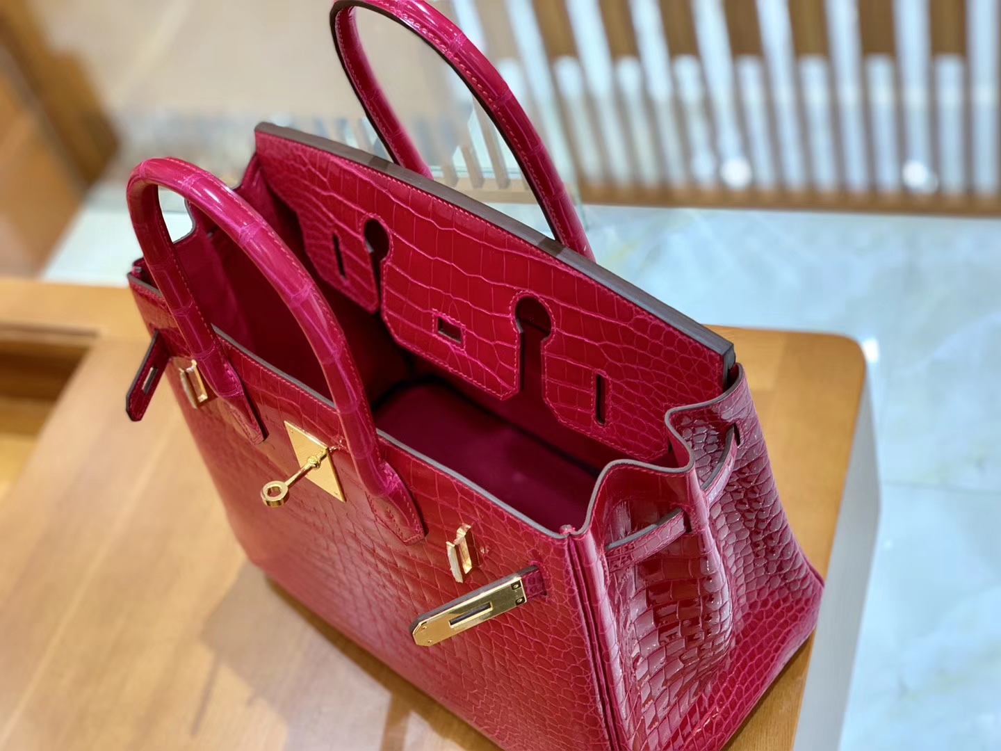 Hermès（爱马仕）Birkin 30 极致粉 金扣 湾鳄 一级皮 全手工缝制