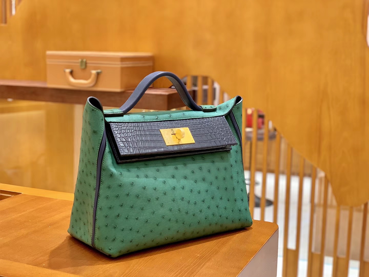 Hermès（爱马仕）Kelly-2424 孔雀绿拼黑色 鸵鸟皮拼鳄鱼皮 顶级手缝 金扣 29cm