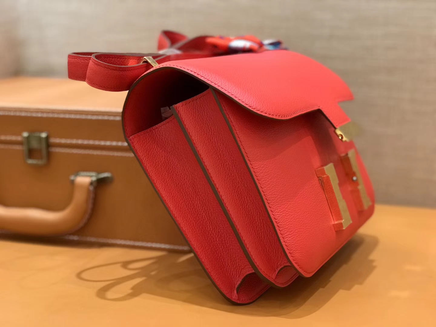 Hermès（爱马仕）康斯坦 Constance 空姐包 番茄红 德国进口牛皮 全手工缝制 金扣 24cm