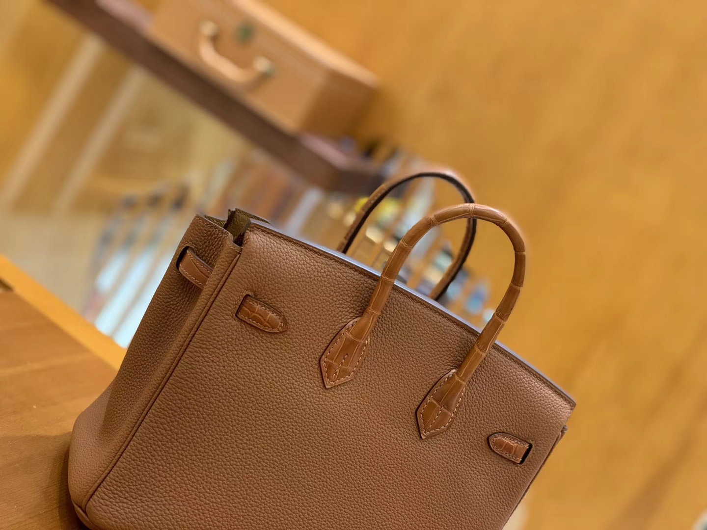 Hermès（爱马仕）Birkin 25cm 焦糖 金扣 哑光鳄鱼皮 拼小牛皮 新货