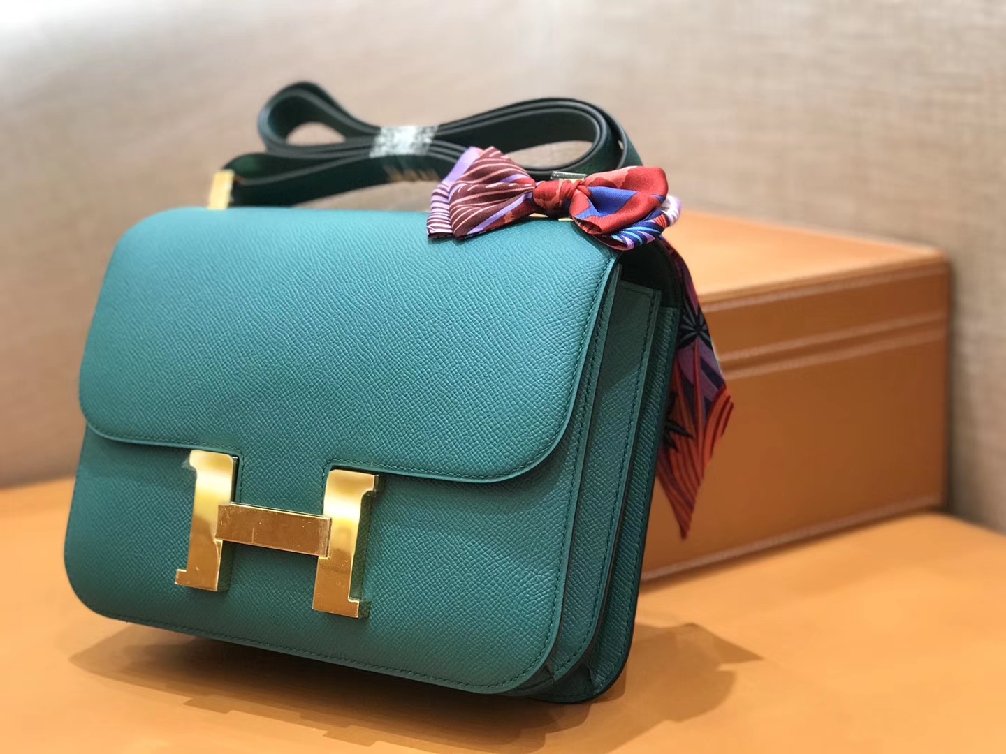 Hermès（爱马仕）康斯坦 Constance 空姐包 孔雀绿 德国进口牛皮 全手工缝制 金扣 24cm