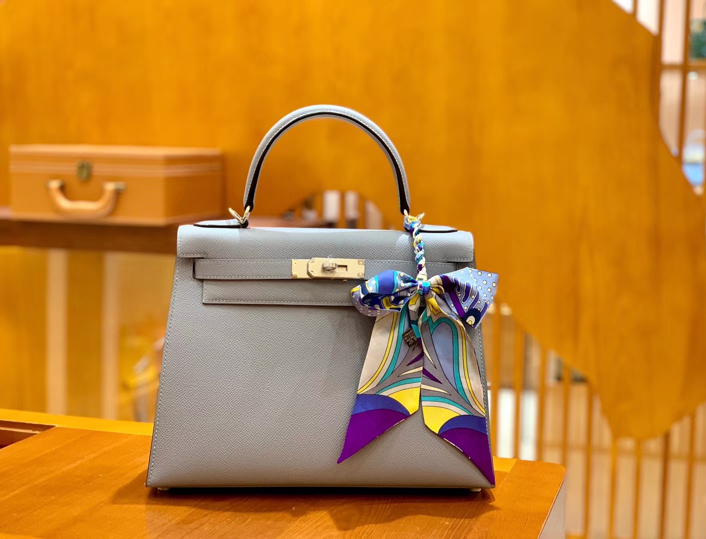Hermès（爱马仕）Kelly 28cm 冰川蓝 金扣 Epsom掌纹牛皮 全手工缝制 臻品级别