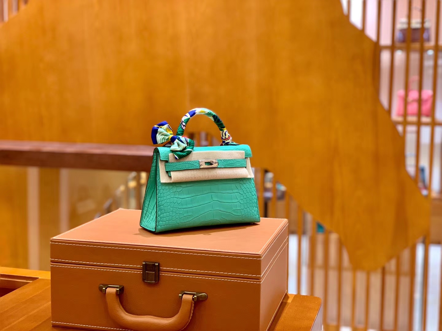 Hermès（爱马仕）Mini Kelly 19cm 薄荷绿 银扣 哑光 美洲鳄鱼皮 全手工缝制