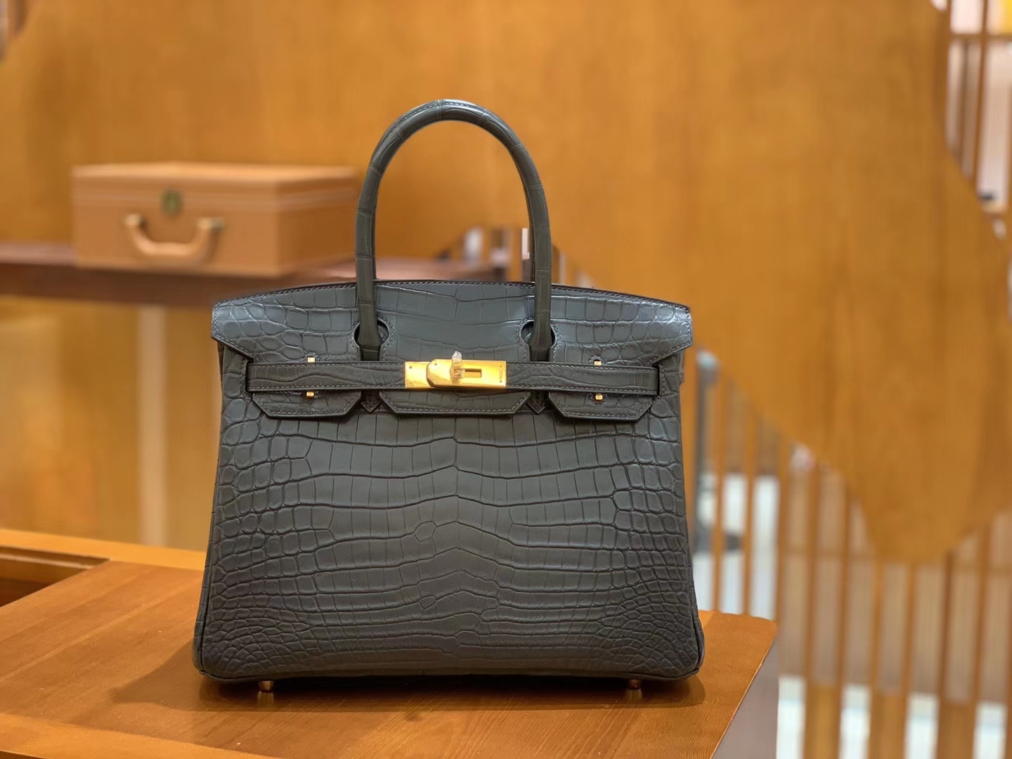 Hermès（爱马仕）Birkin 30cm 铁灰色 金扣 进口 哑光尼罗鳄鱼皮 全手工缝制