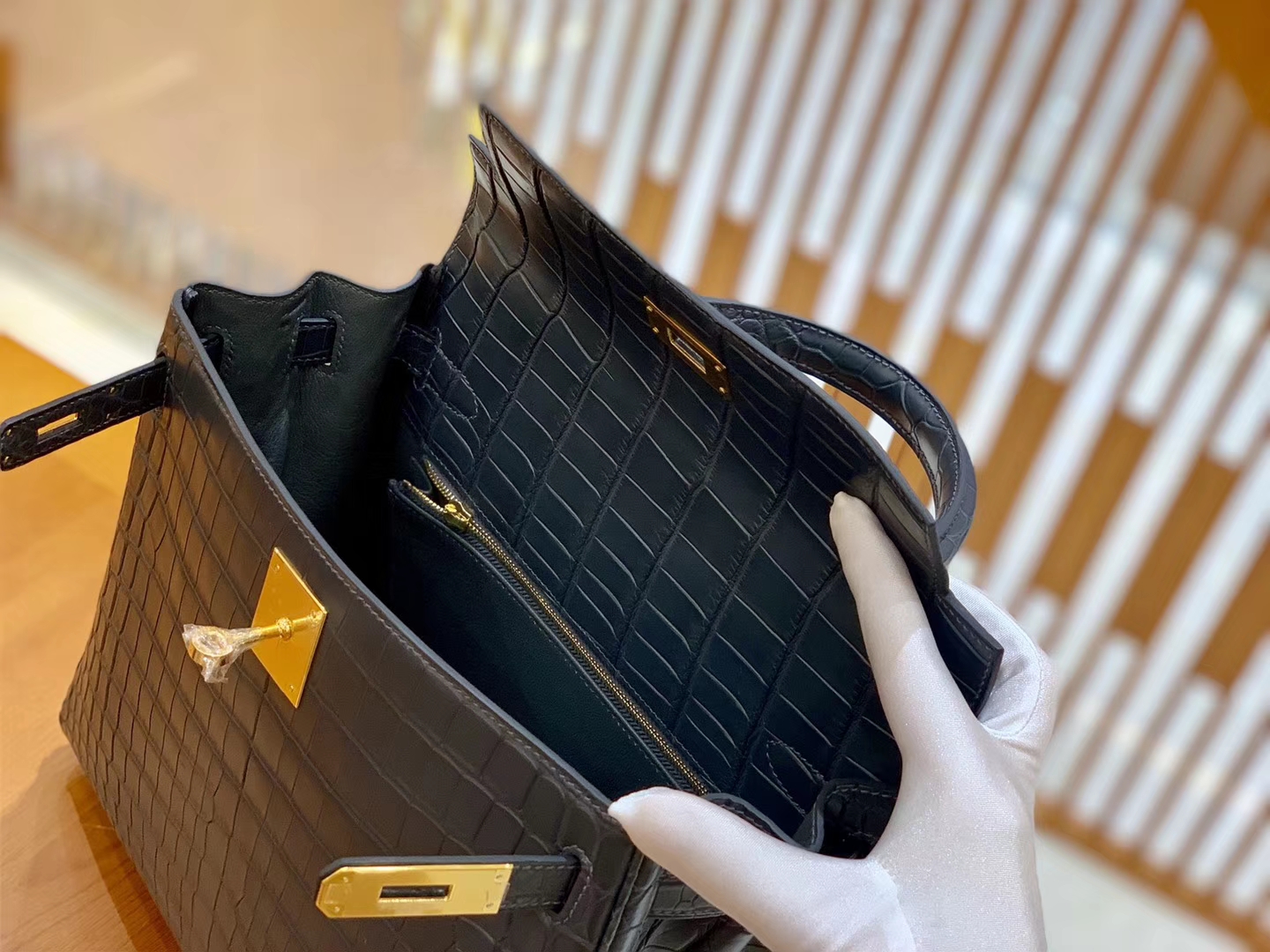 Hermès（爱马仕）Kelly 28cm 铁灰色 金扣 进口 哑光尼罗鳄鱼皮 全手工缝制