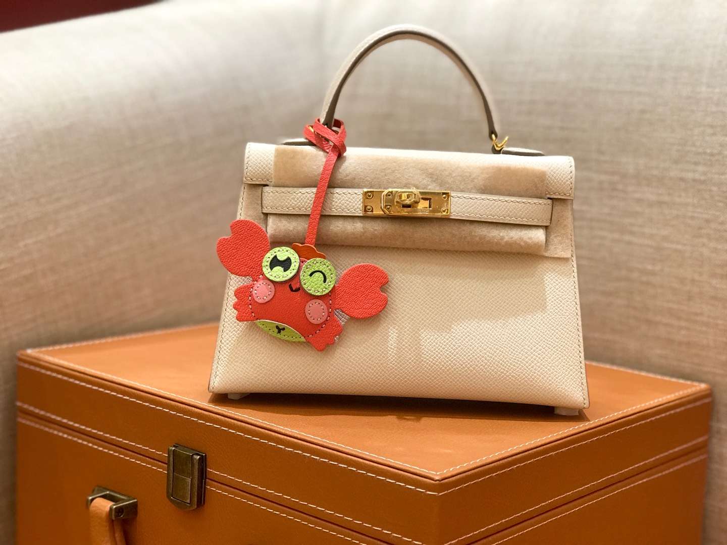 Hermès（爱马仕）mini Kelly 奶昔白 金扣 德国进口掌纹皮 全手工缝制