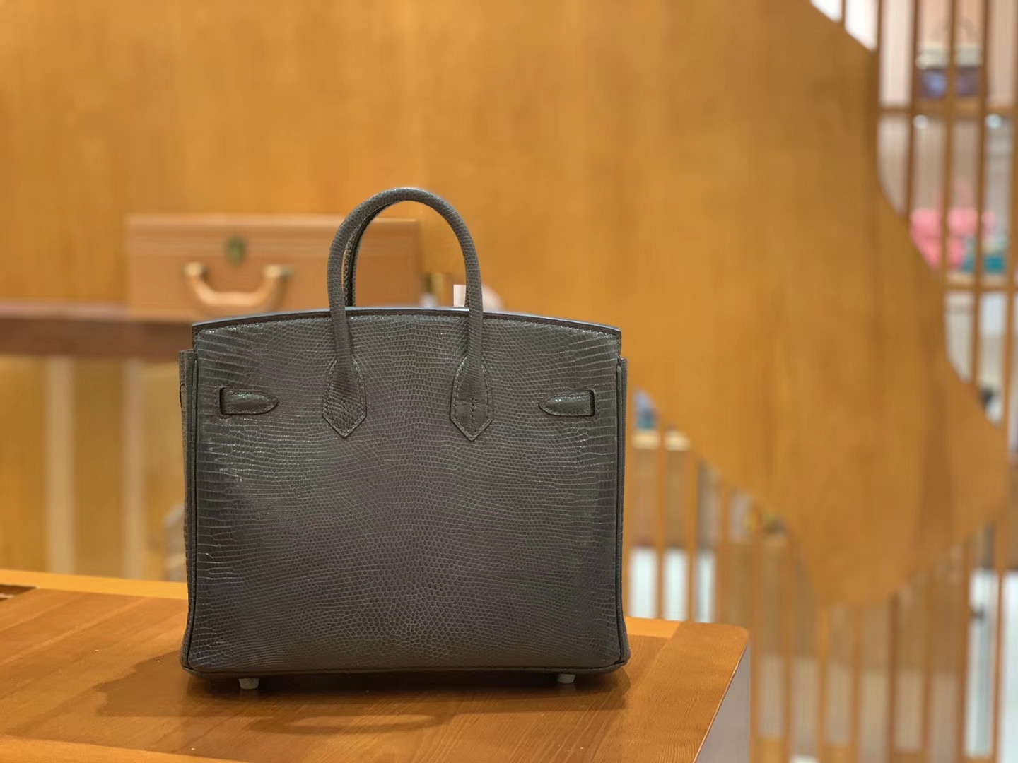 Hermès（爱马仕）Birkin 铂金包 锡器灰 蜥蜴皮 银扣 25cm