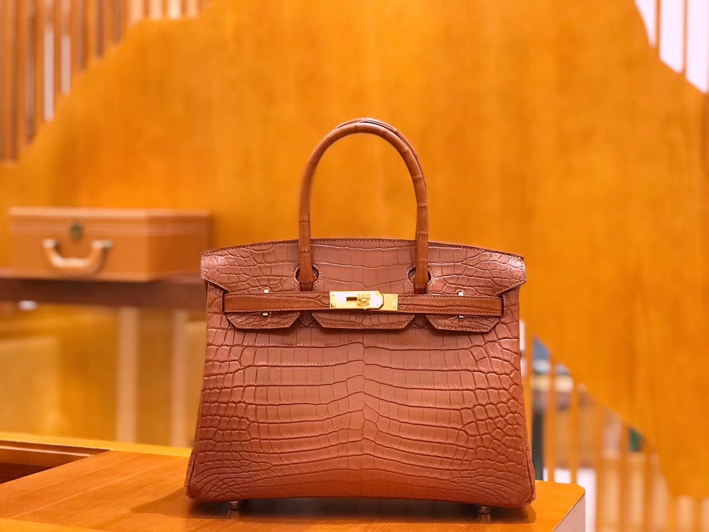 Hermès（爱马仕）Birkin 铂金包 尼罗鳄鱼皮 蜜糖棕 30cm