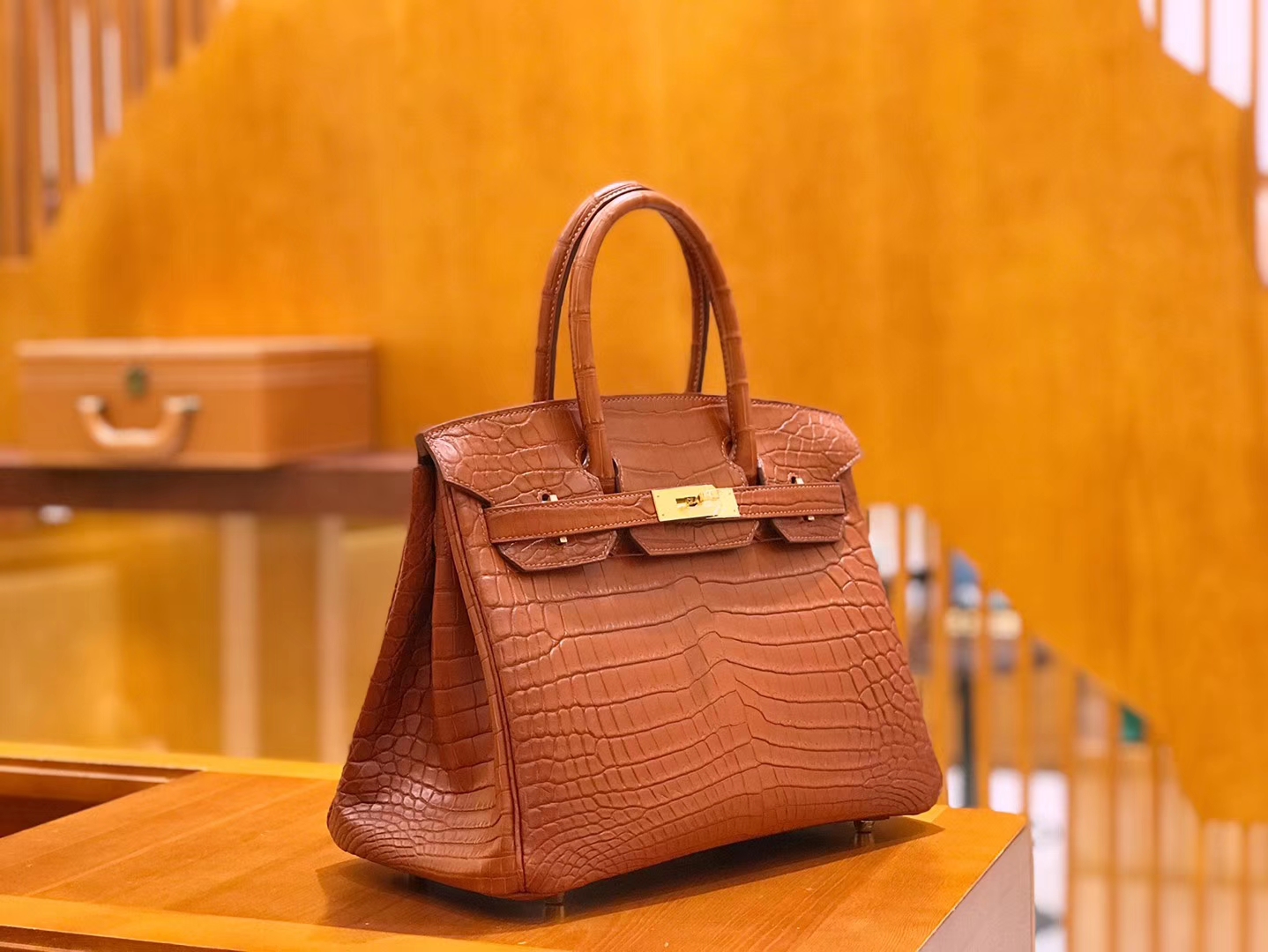 Hermès（爱马仕）Birkin 铂金包 尼罗鳄鱼皮 蜜糖棕 30cm