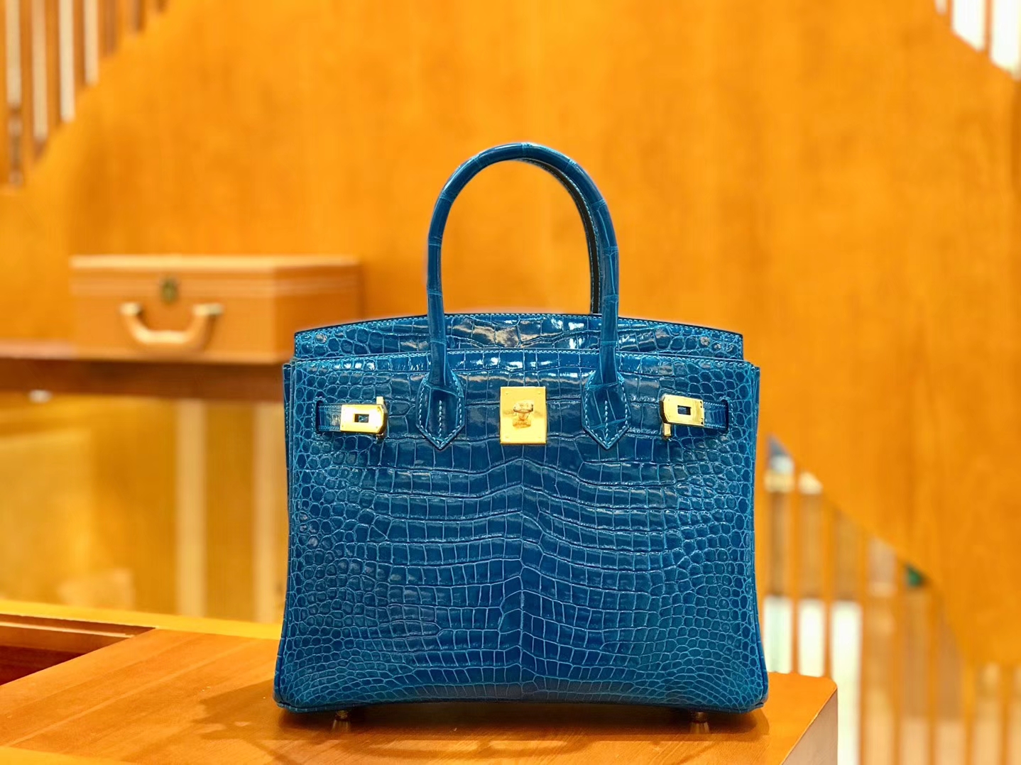 Hermès（爱马仕）Birkin 铂金包 倒V 伊滋密尔蓝 湾鳄 25cm