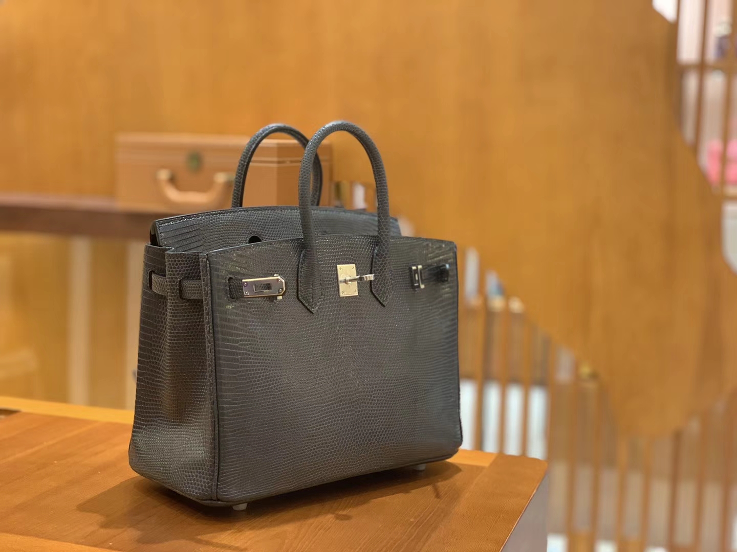 Hermès（爱马仕）Birkin 铂金包 锡器灰 蜥蜴皮 银扣 25cm