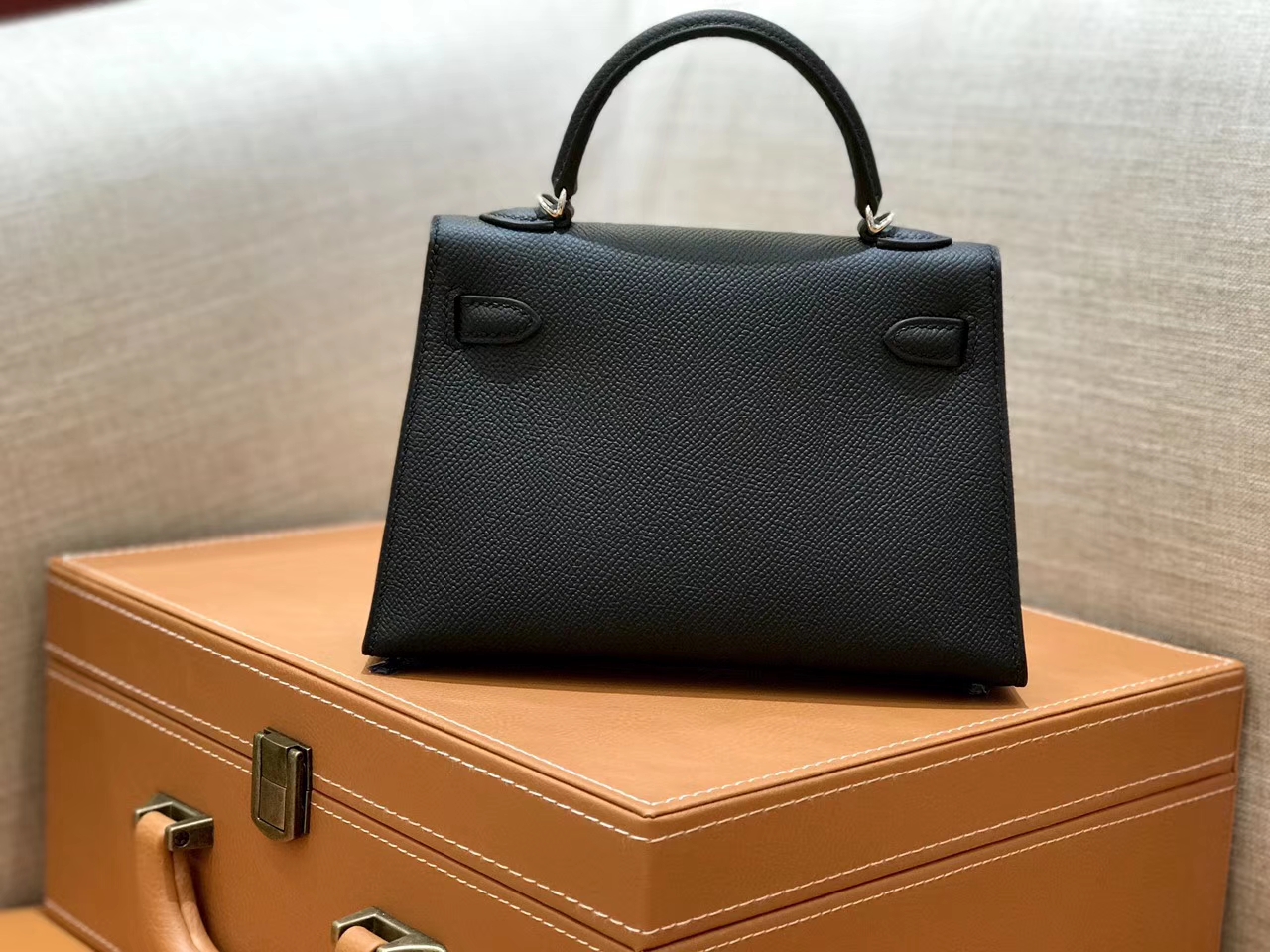 Hermès（爱马仕）mini Kelly 经典黑 银扣 德国进口掌纹皮 全手工缝制