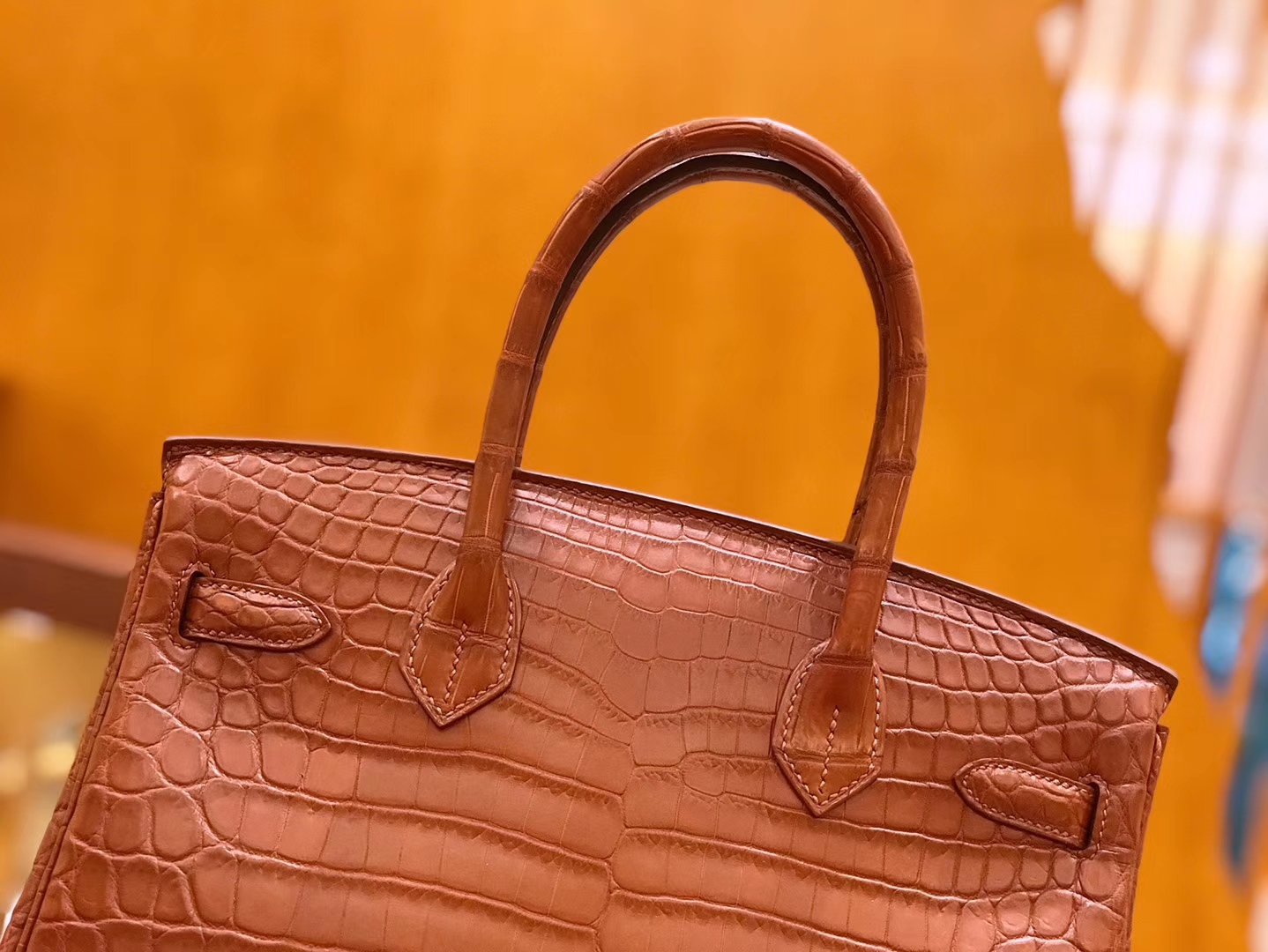 Hermès（爱马仕）Birkin 铂金包 尼罗鳄鱼皮 蜜糖棕 30cm