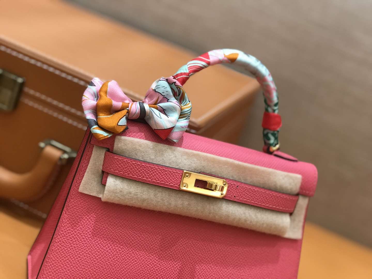 Hermès（爱马仕）mini Kelly 唇膏粉 金扣 德国进口掌纹皮 全手工缝制