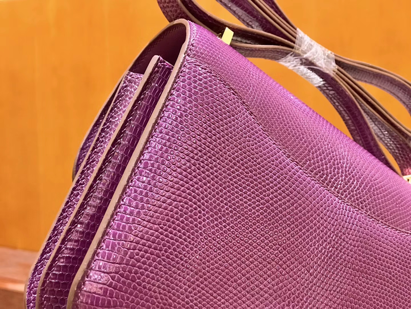 Hermès（爱马仕）Constance 空姐包 蜥蜴皮 海葵紫 18cm
