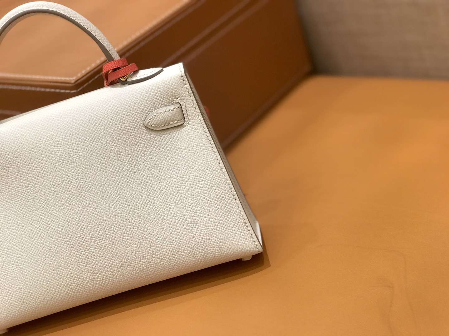 Hermès（爱马仕）mini Kelly 奶昔白 金扣 德国进口掌纹皮 全手工缝制