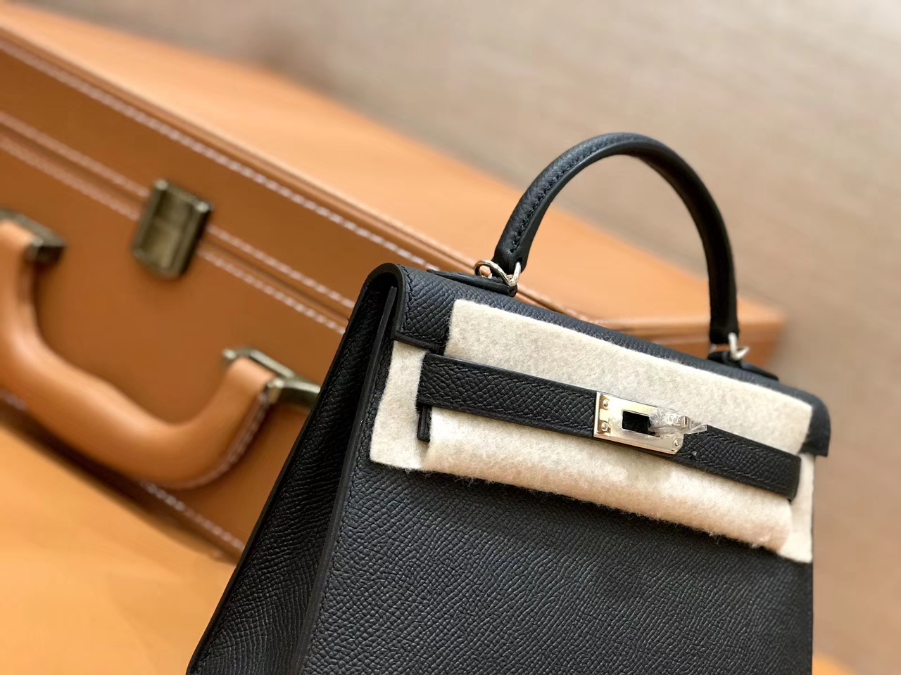 Hermès（爱马仕）mini Kelly 经典黑 银扣 德国进口掌纹皮 全手工缝制