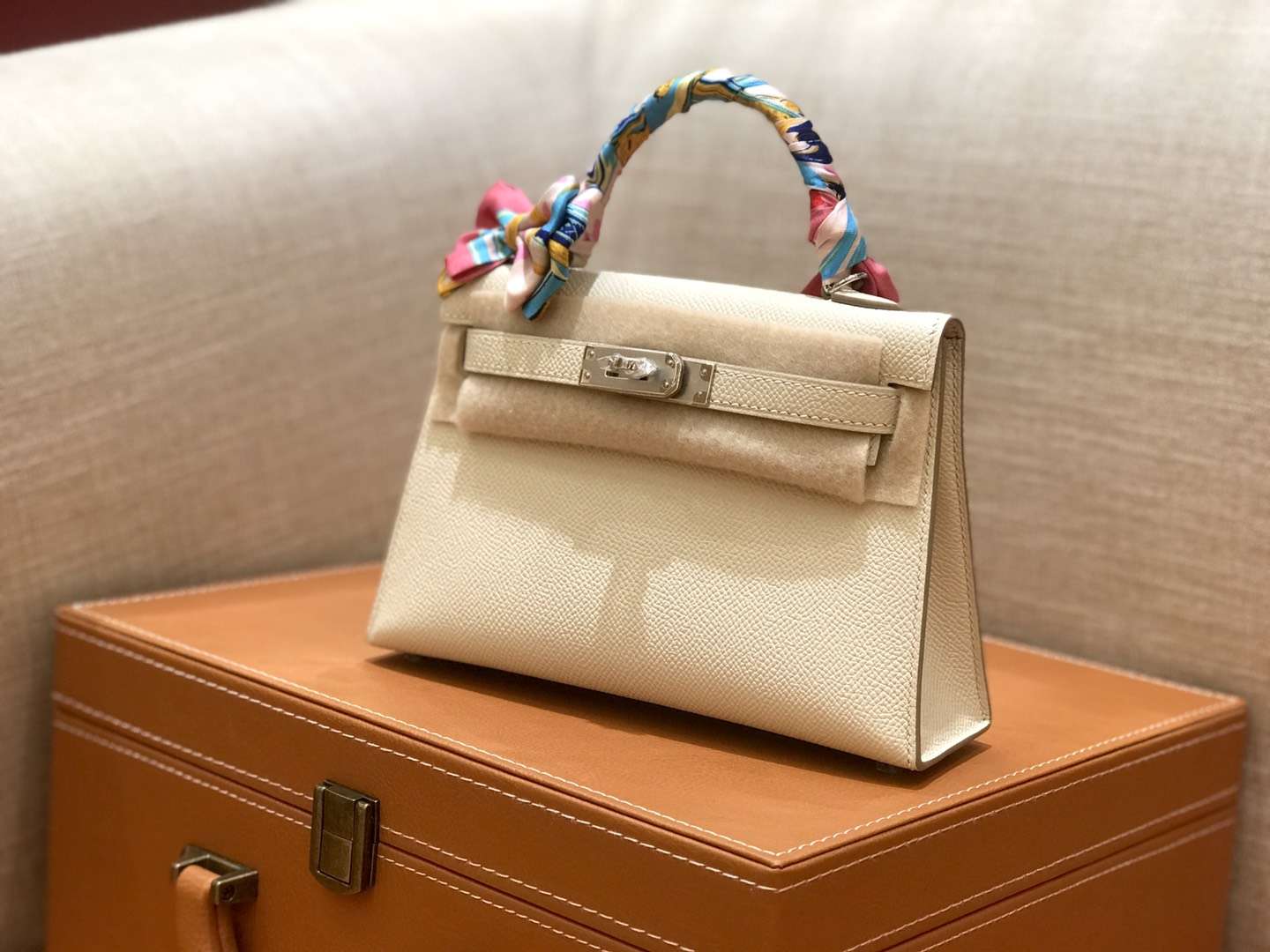 Hermès（爱马仕）mini Kelly 奶昔白 银扣 德国进口掌纹皮 全手工缝制