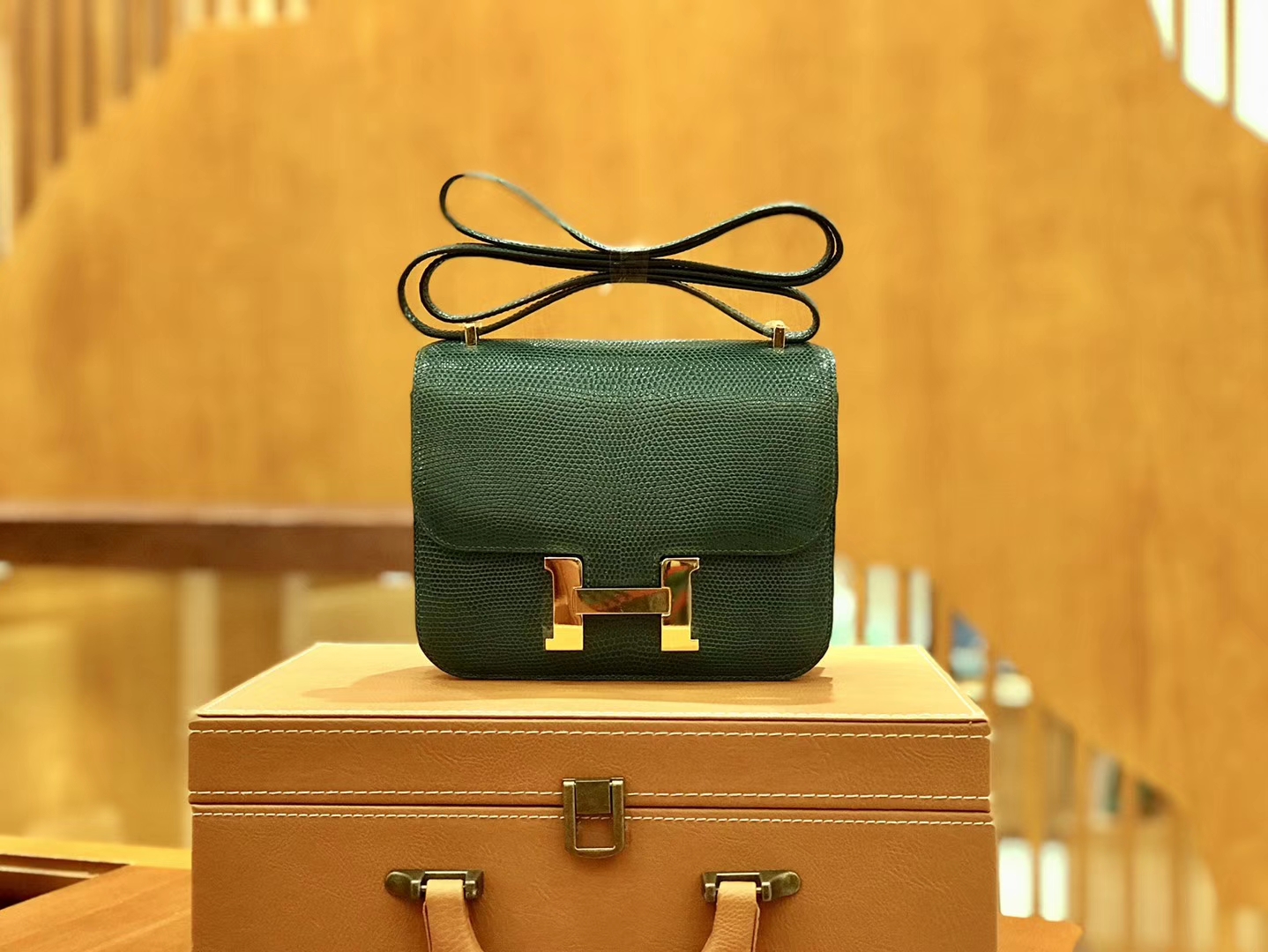 Hermès（爱马仕）Constance 空姐包 蜥蜴皮 孔雀绿 18cm