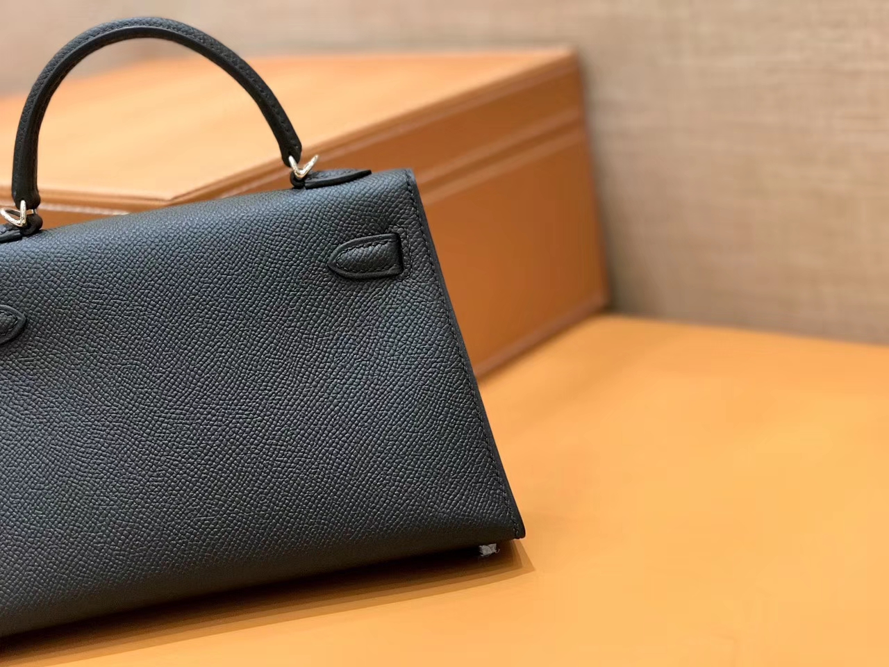 Hermès（爱马仕）mini Kelly 经典黑 银扣 德国进口掌纹皮 全手工缝制