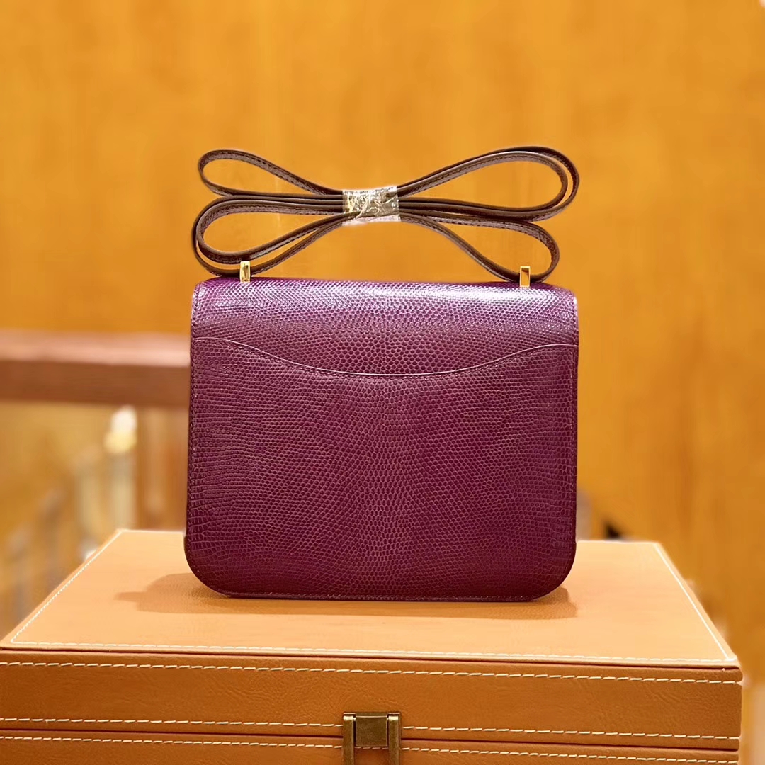 Hermès（爱马仕）Constance 空姐包 蜥蜴皮 海葵紫 18cm