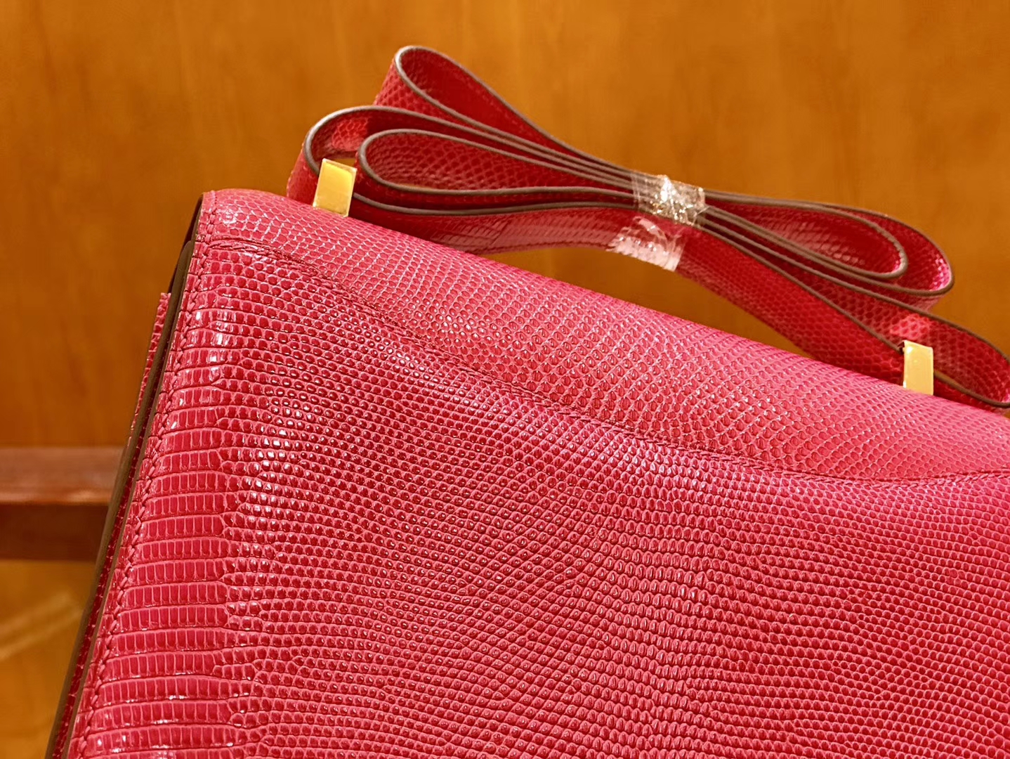 Hermès（爱马仕）Constance 空姐包 蜥蜴皮 桃红色 极致粉 24cm