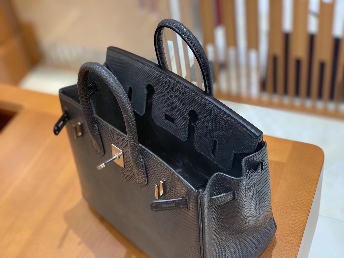 Hermès（爱马仕）Birkin 铂金包 锡器灰 蜥蜴皮 银扣 25cm
