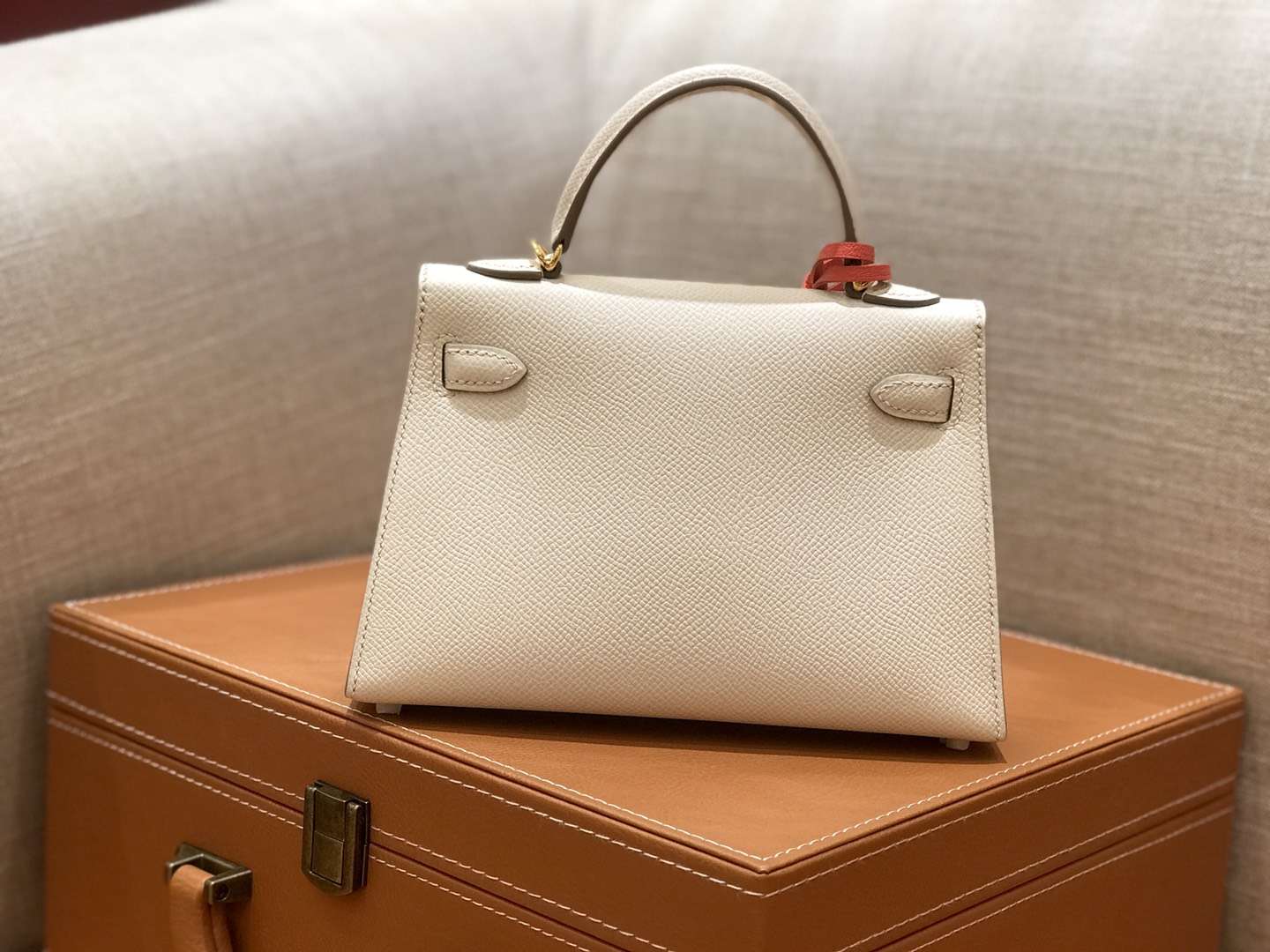Hermès（爱马仕）mini Kelly 奶昔白 金扣 德国进口掌纹皮 全手工缝制