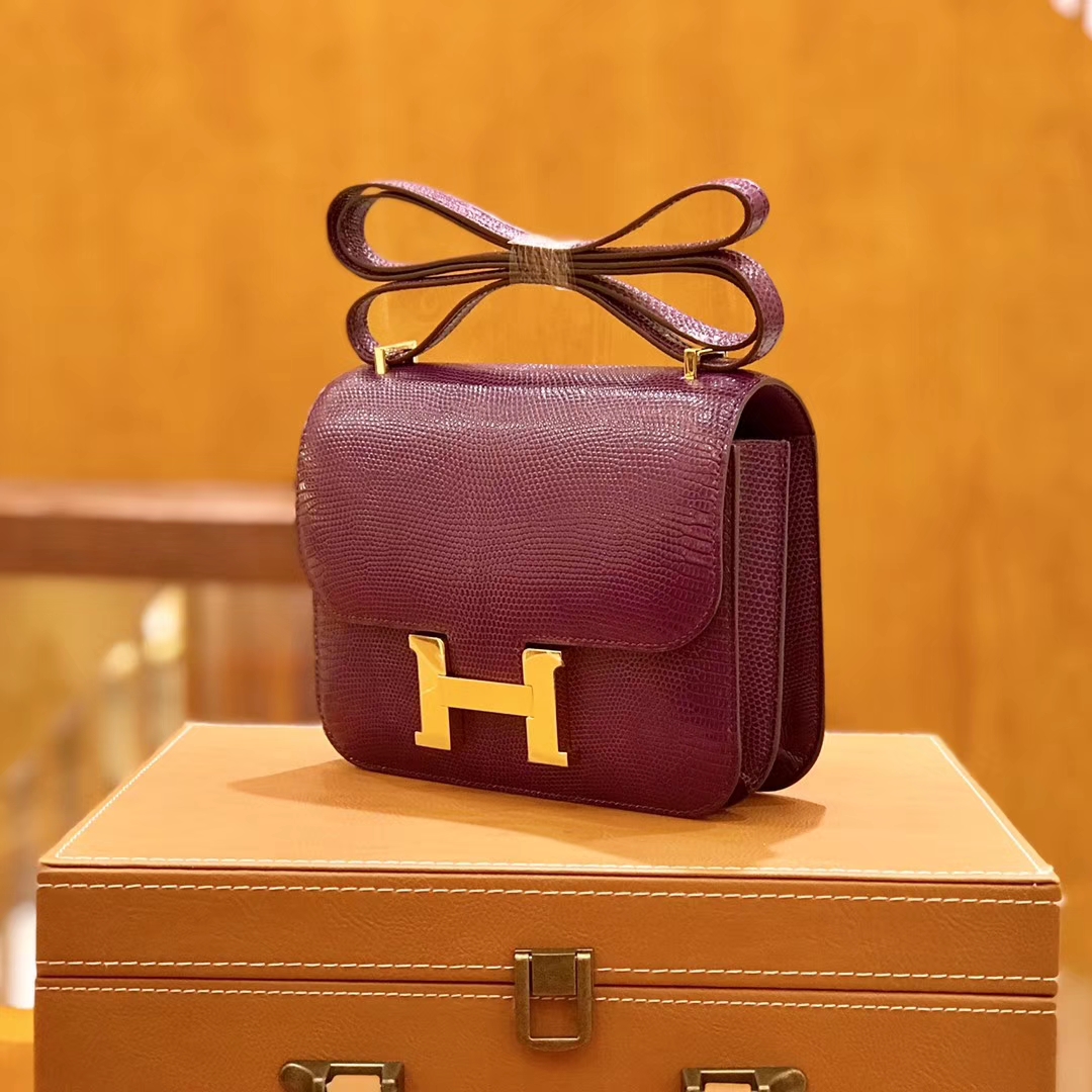 Hermès（爱马仕）Constance 空姐包 蜥蜴皮 海葵紫 18cm
