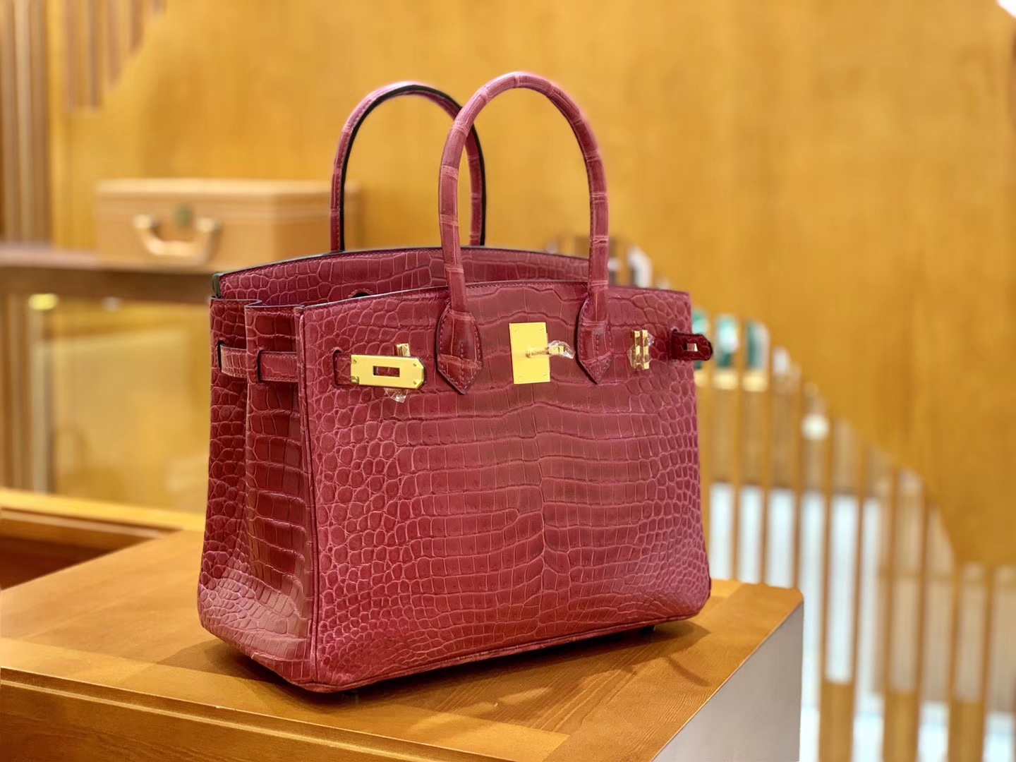 Hermès（爱马仕）Birkin 30cm 石榴红 金扣 尼罗 雾面 两点 鳄鱼皮 全手工