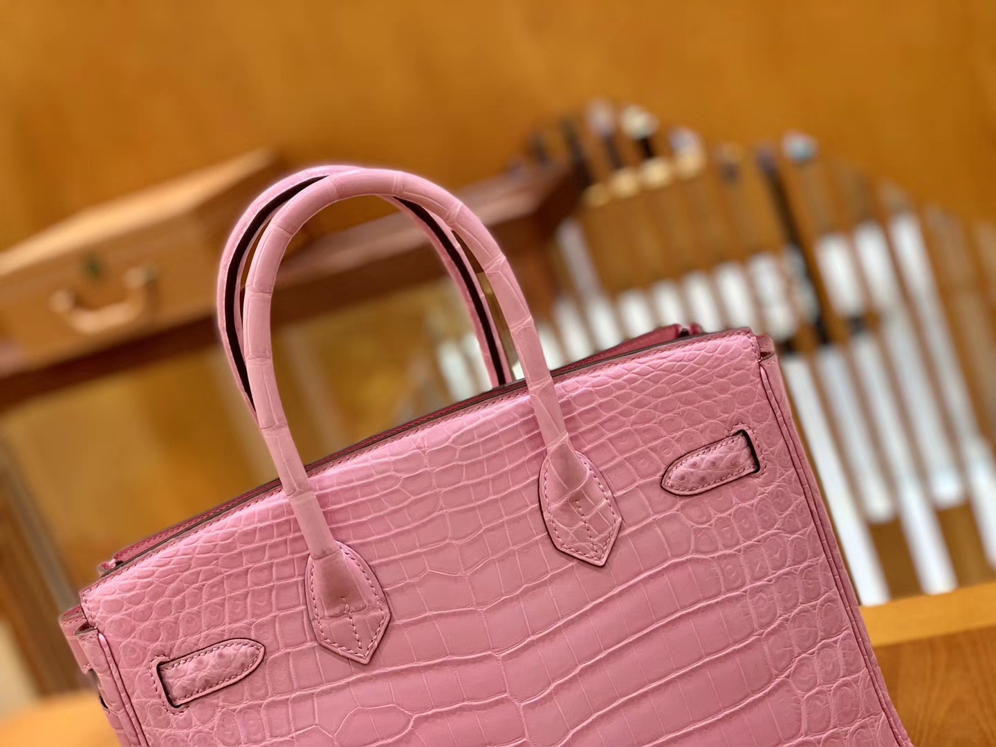 Hermès（爱马仕）Birkin 30cm 樱花粉 金扣 尼罗 两点 鳄鱼皮