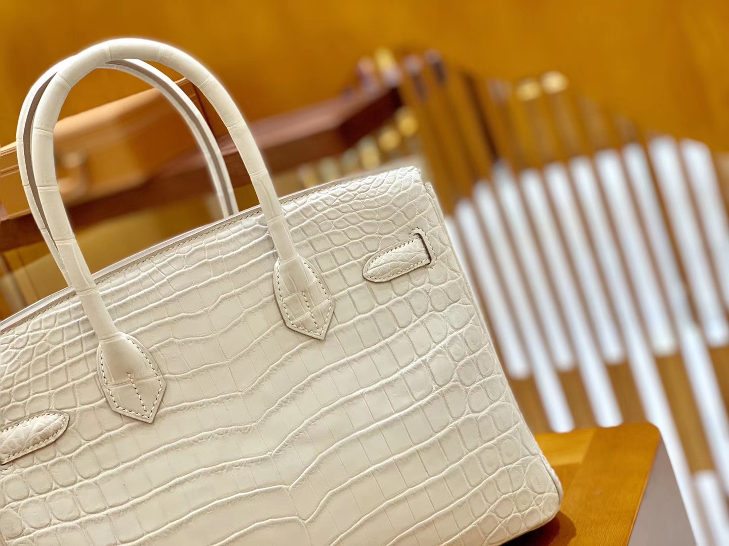 Hermès（爱马仕）Birkin 铂金包 羊毛白 一级皮 尼罗鳄鱼皮 臻品级别 金扣 30cm