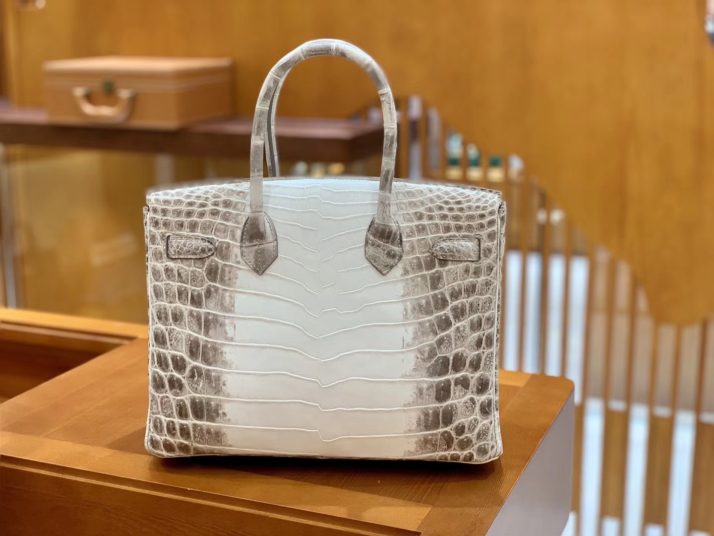 Hermès（爱马仕）Birkin 铂金包 喜马拉雅 浅色  特级品质 一级皮 尼罗鳄鱼皮 银扣 25cm