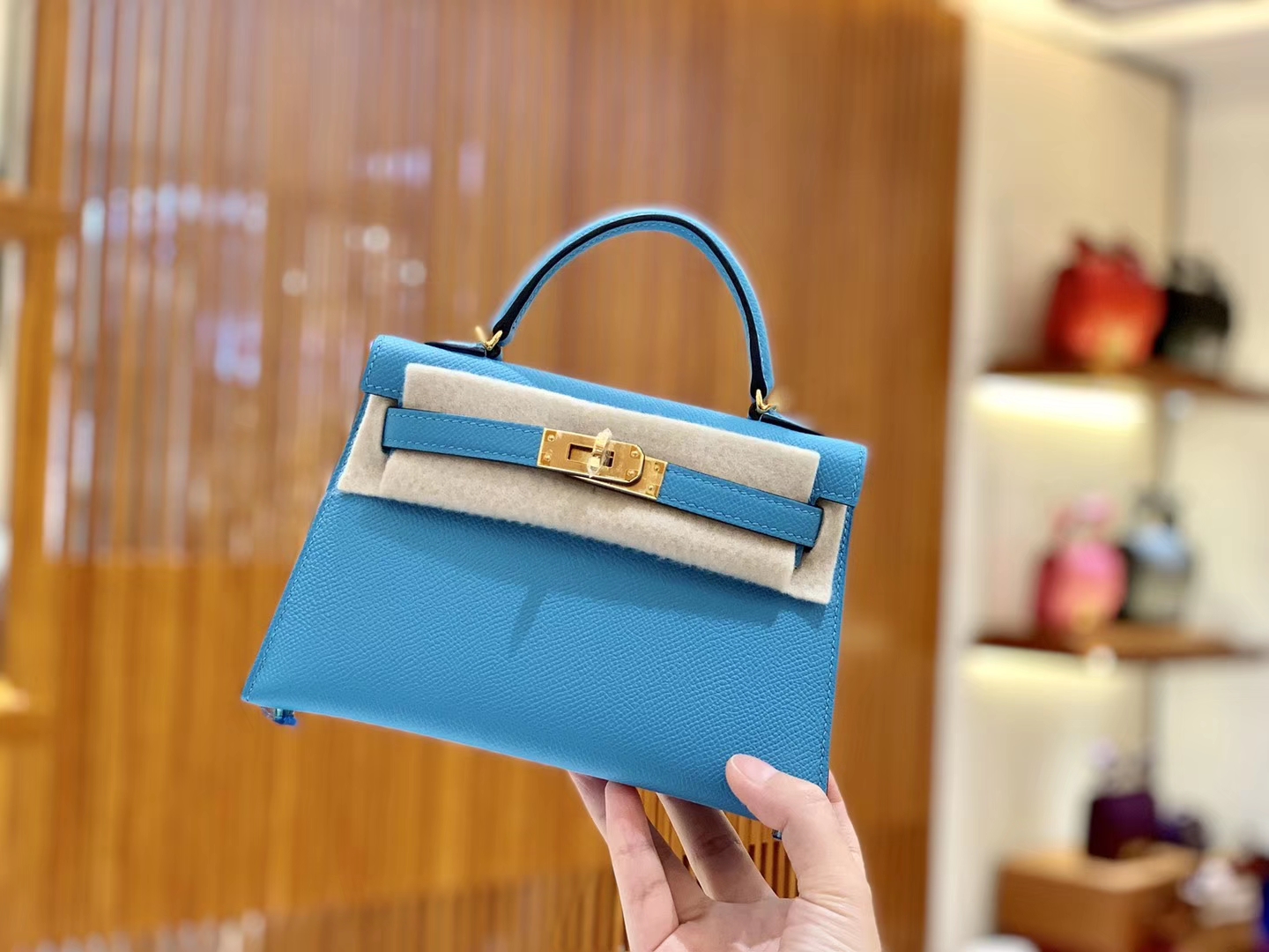 Hermès（爱马仕）Mini kelly 迷你凯莉 新增现货 北方蓝 掌纹小牛皮 臻品级别 金扣 19cm