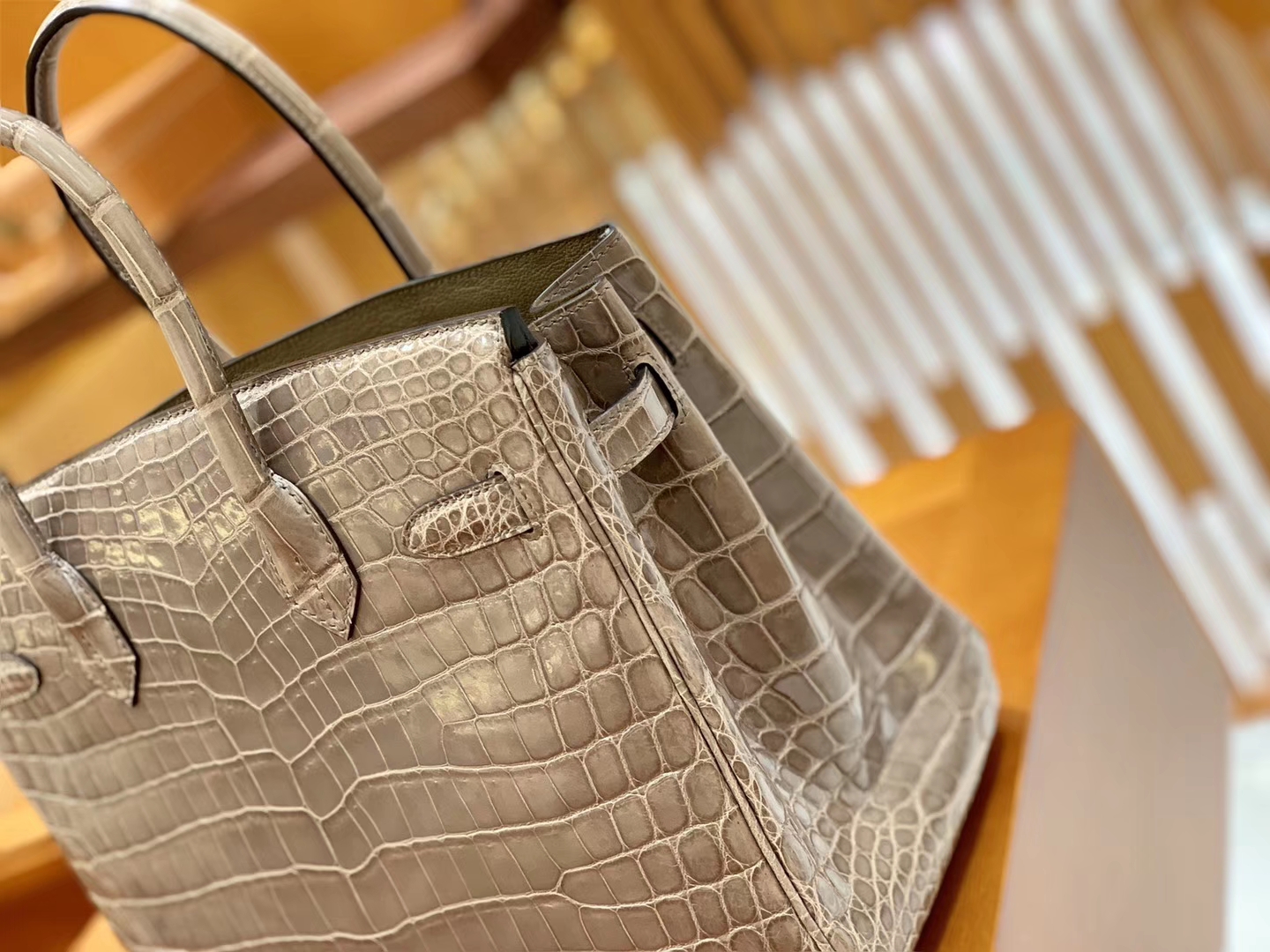 Hermès（爱马仕）Birkin 30cm 斑鸠灰 金扣 一级皮 尼罗鳄鱼皮 臻品级别