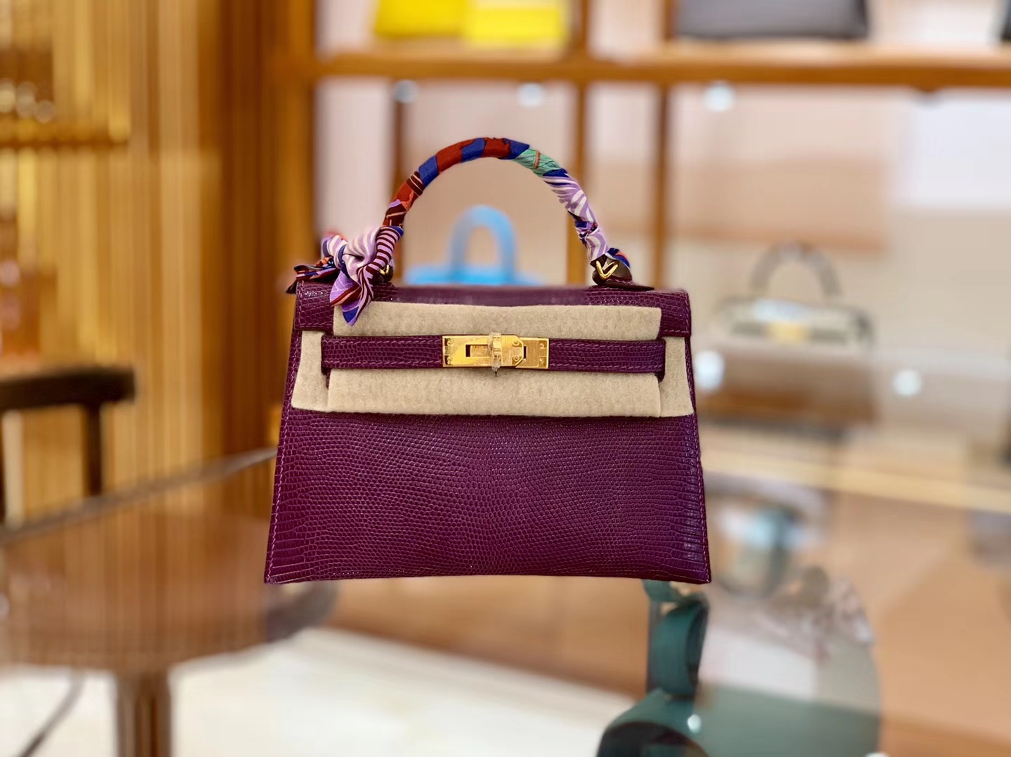Hermès（爱马仕）Mini kelly 迷你凯莉 紫红色 蜥蜴皮 臻品级别 金扣 19cm