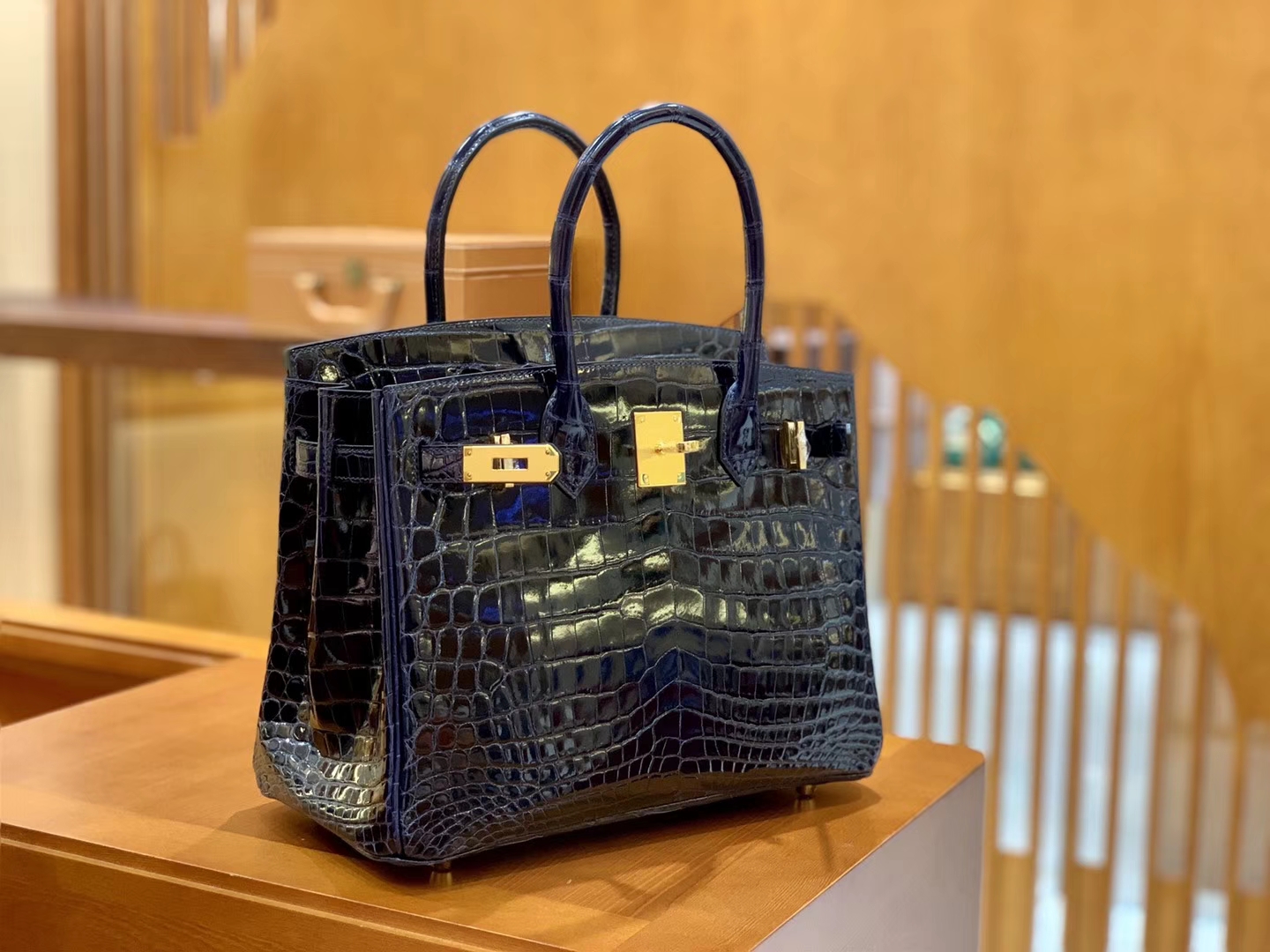 Hermès（爱马仕）Birkin 30cm 午夜蓝 金扣 一级皮 尼罗鳄鱼皮 臻品级别