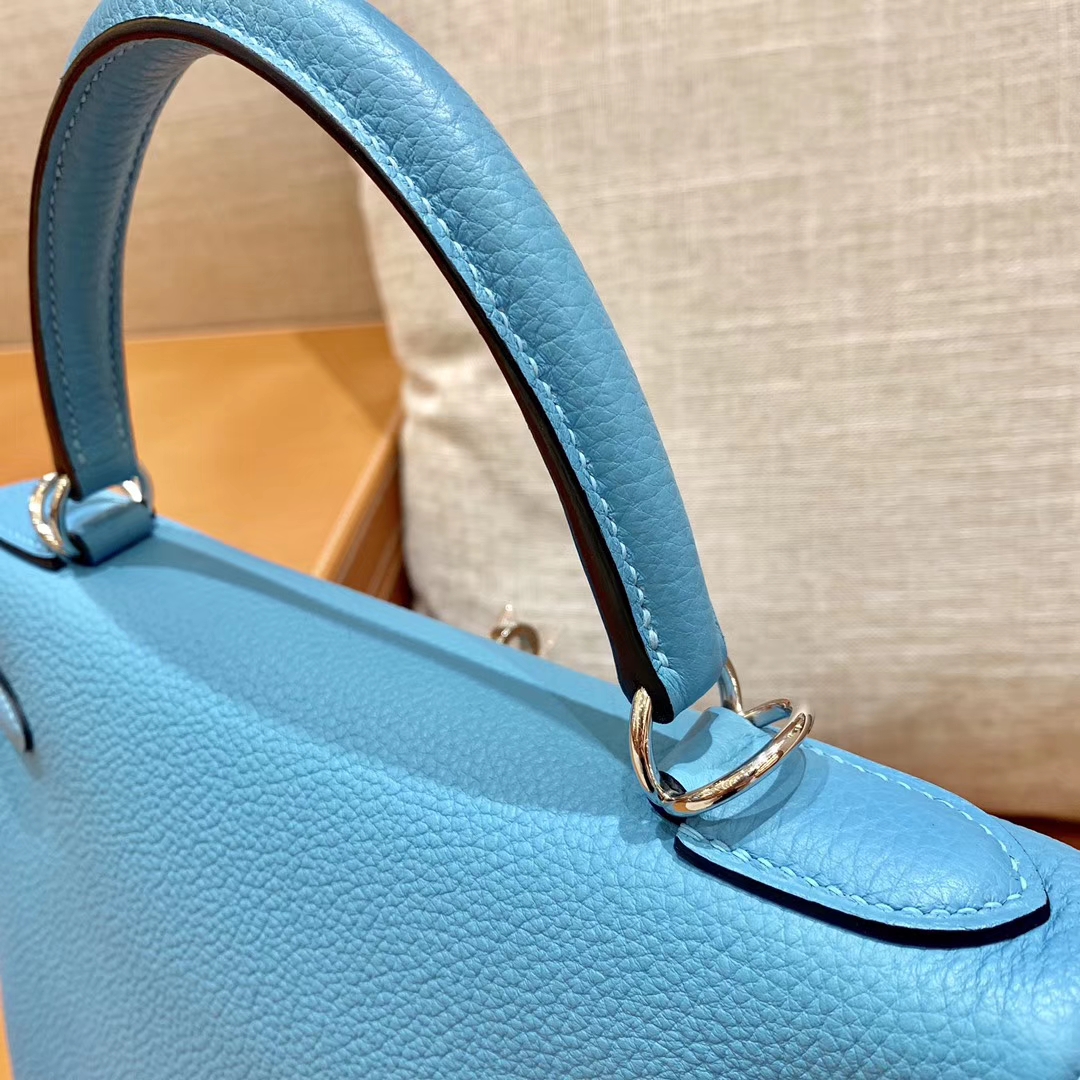 Hermès（爱马仕）Kelly 凯莉包 小牛皮 北方蓝 28cm 现货