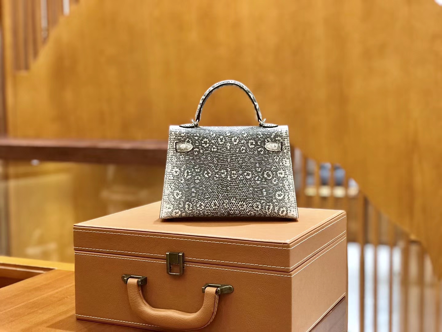 Hermès（爱马仕）Mini Kelly 19cm 蜥蜴皮 原色 顶级版本 高订现货
