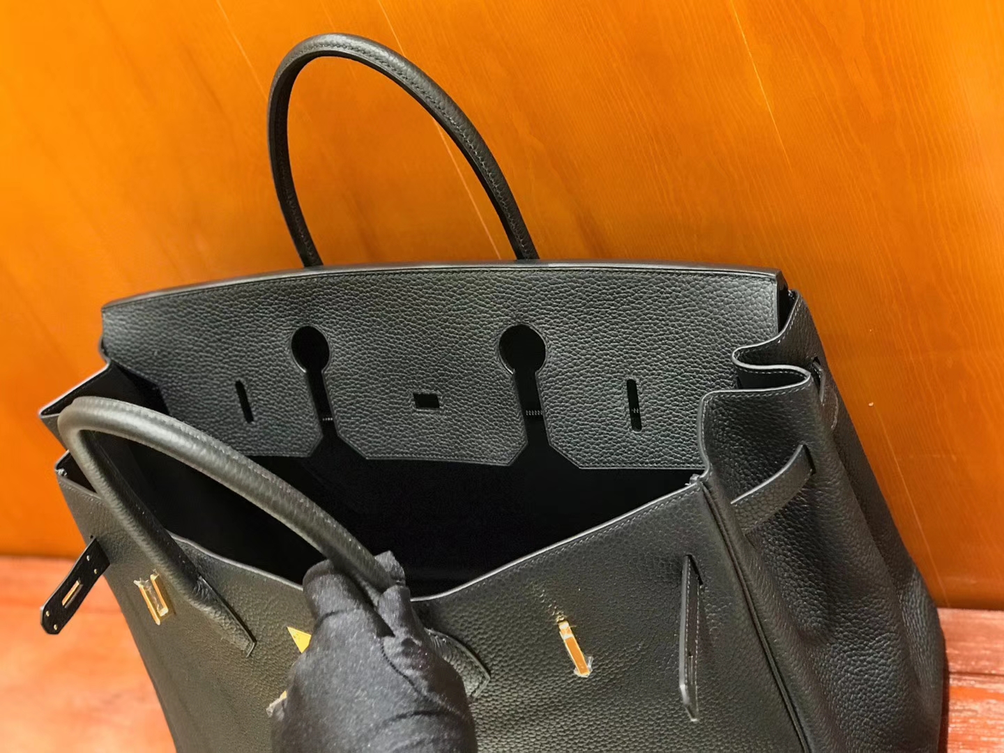 Hermès（爱马仕）Birkin 铂金包 经典黑 小牛皮 银扣 40cm 男士首选