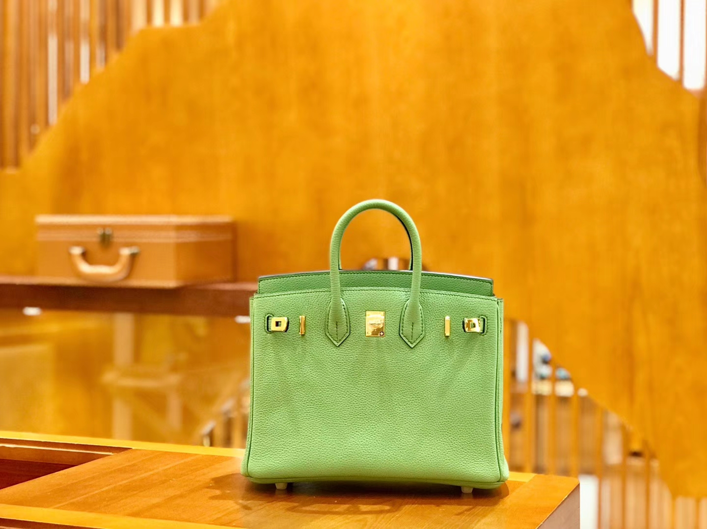 Hermès（爱马仕）Birkin 25cm 牛油果 金扣 全手工缝制