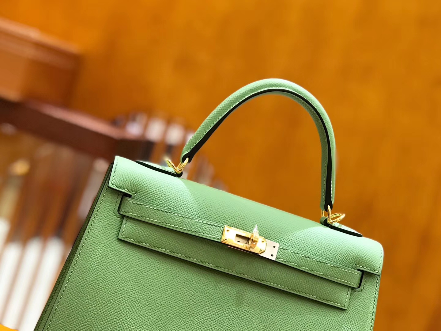 Hermès（爱马仕）Kelly 25cm 牛油果绿 金扣 掌纹牛皮 全手工缝制