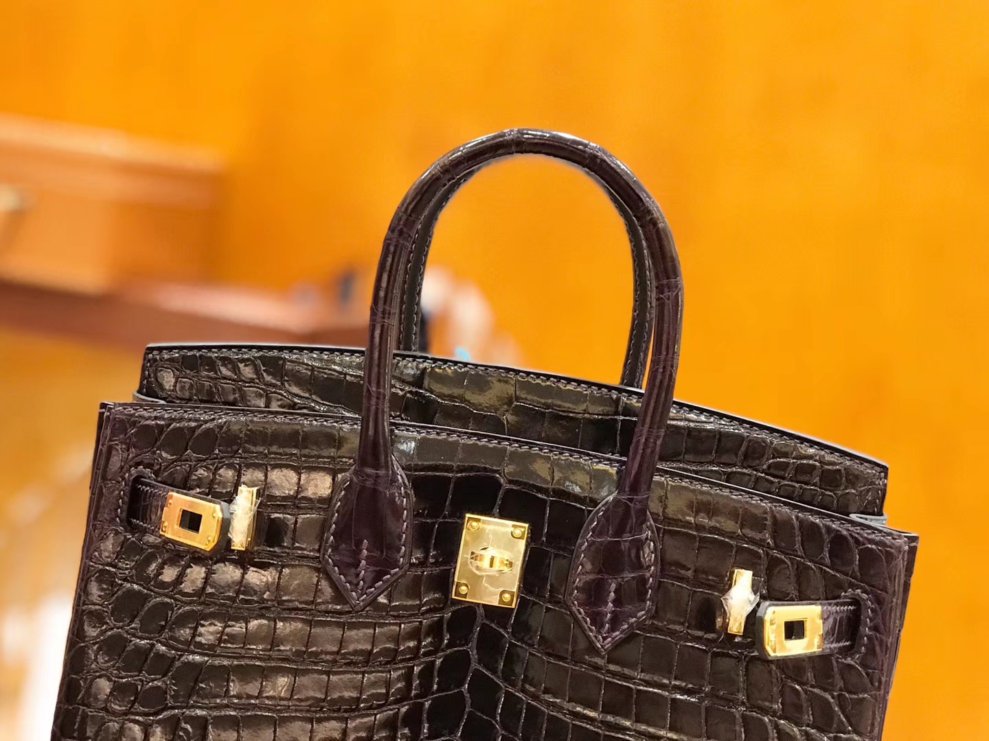 Hermès（爱马仕）Birkin 25cm 鳄鱼皮 茄子紫 不是黑色哦